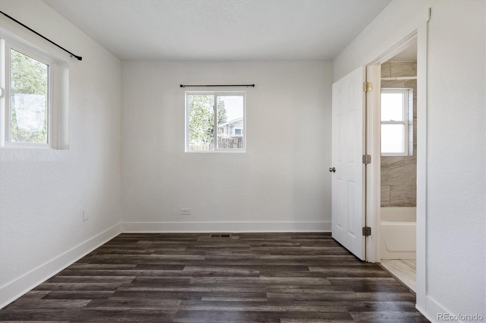 MLS Image #16 for 4401 w mississippi avenue,denver, Colorado