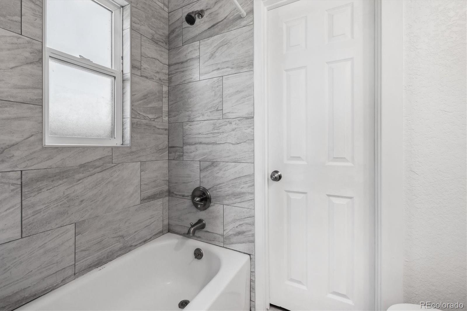MLS Image #19 for 4401 w mississippi avenue,denver, Colorado