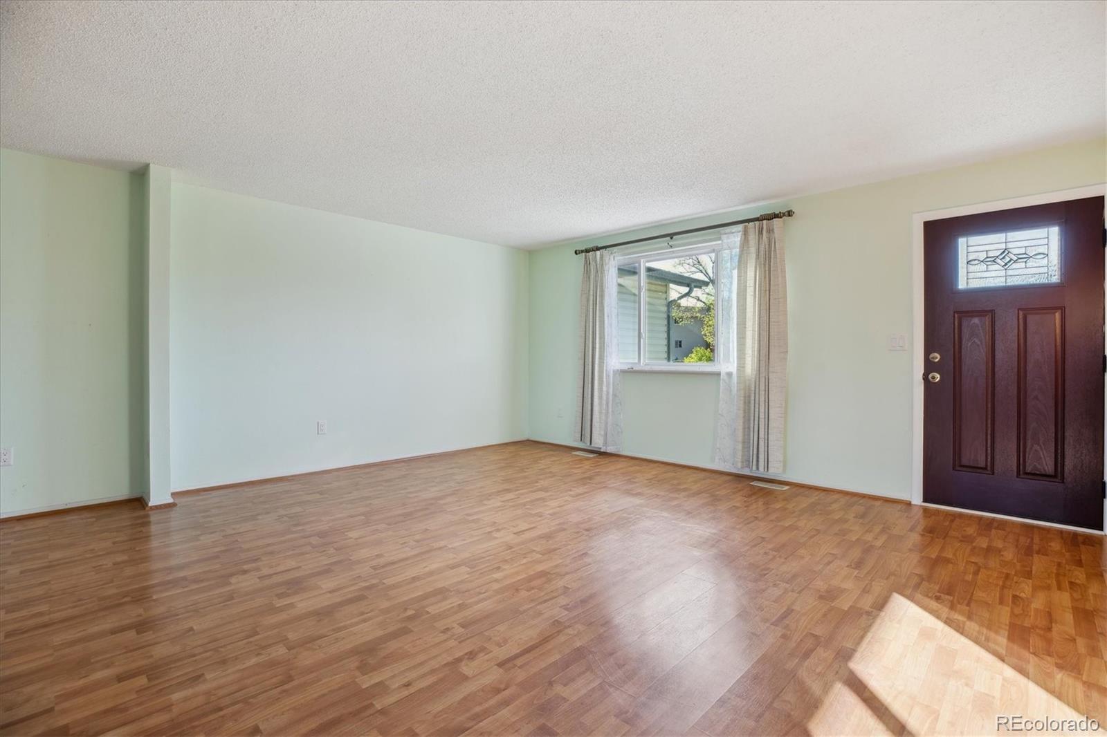 MLS Image #4 for 16246 e hamilton place,aurora, Colorado