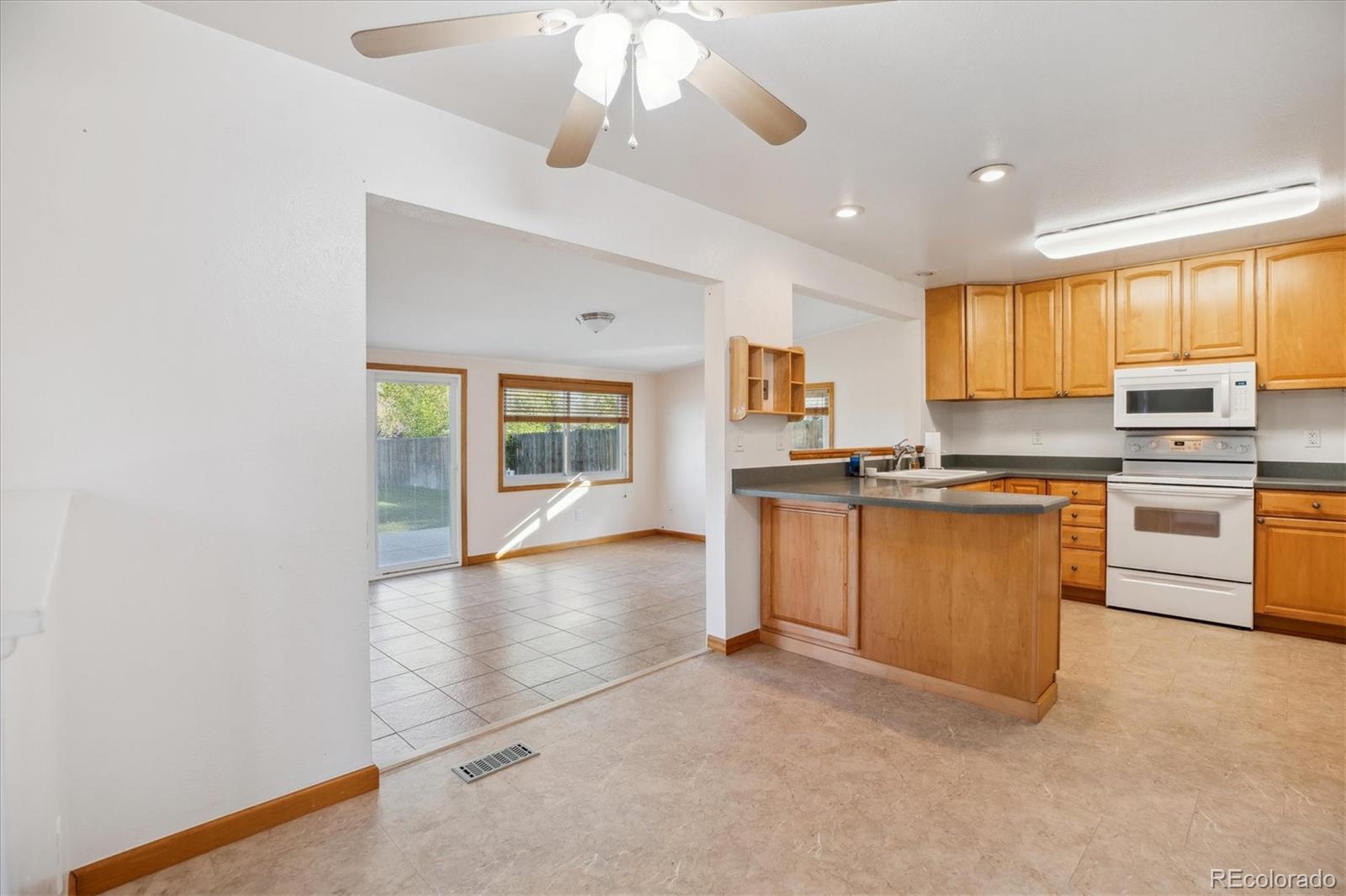 MLS Image #8 for 16246 e hamilton place,aurora, Colorado