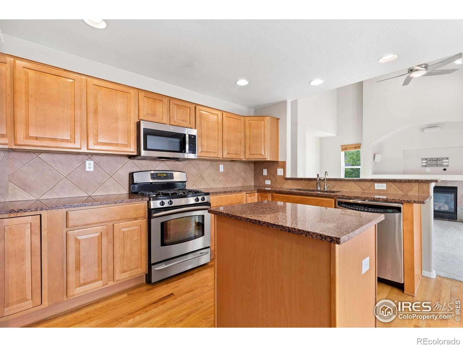 MLS Image #9 for 5910  blue mountain circle,longmont, Colorado