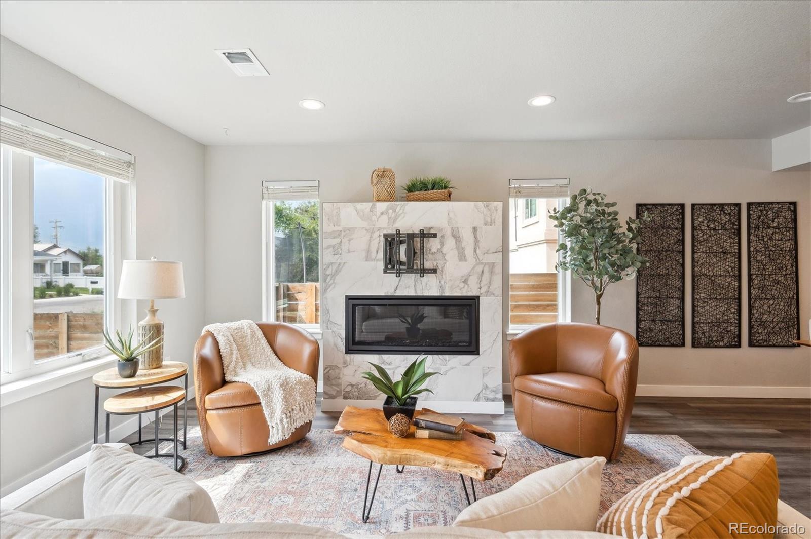 MLS Image #11 for 2226 s galapago street,denver, Colorado