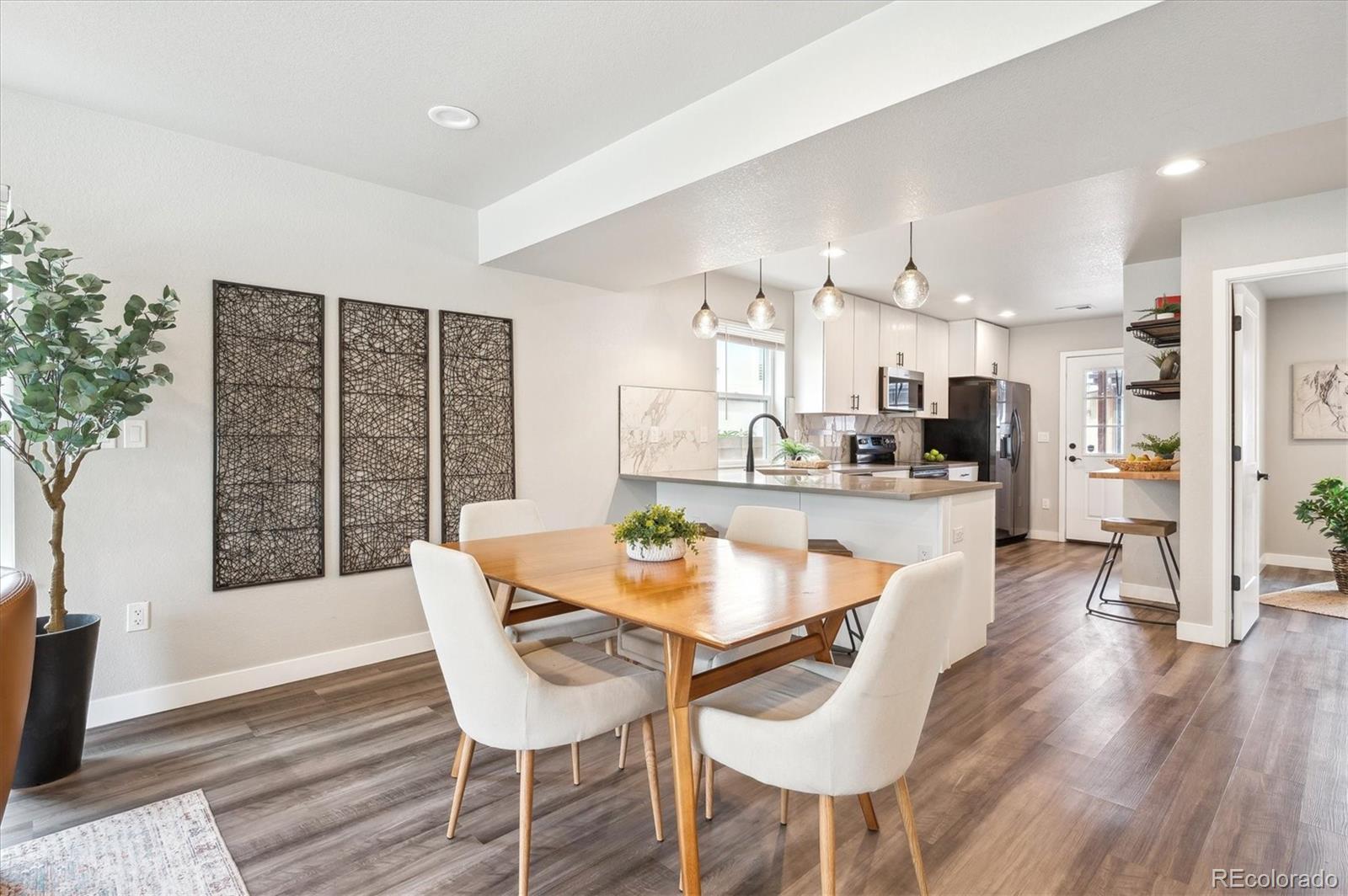 MLS Image #5 for 2226 s galapago street,denver, Colorado