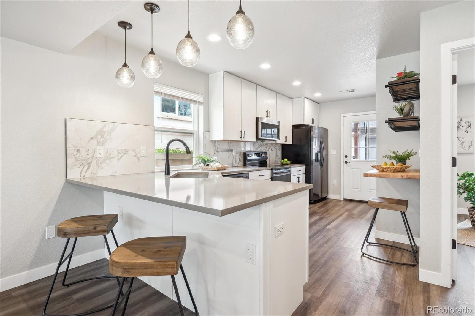 MLS Image #6 for 2226 s galapago street,denver, Colorado