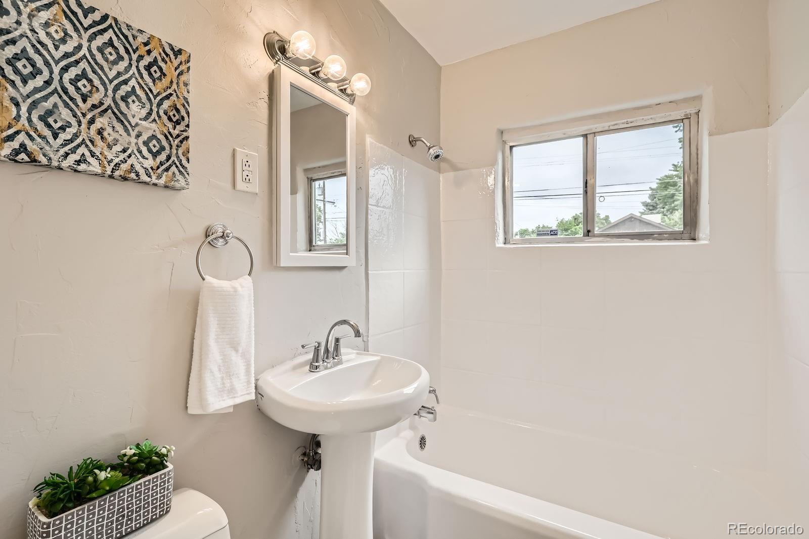 MLS Image #13 for 1237  tamarac street,denver, Colorado
