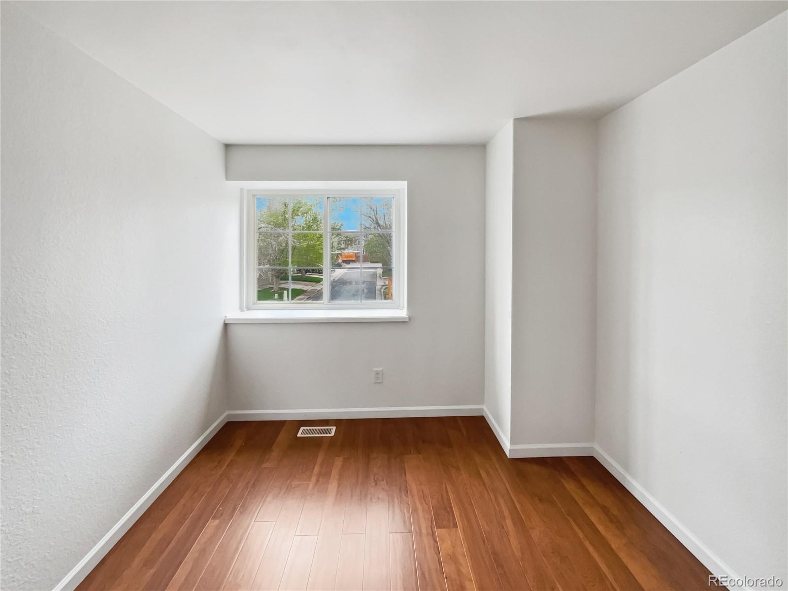 MLS Image #16 for 8536 s upham way,littleton, Colorado