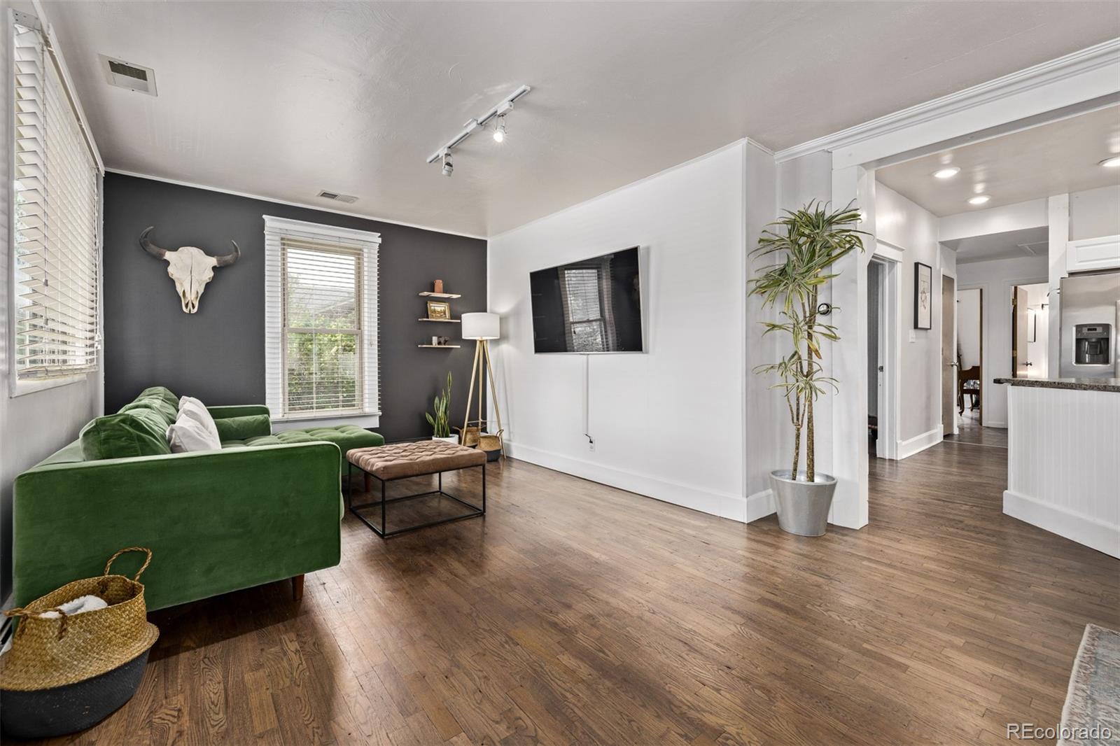 MLS Image #4 for 3464 s downing street,englewood, Colorado