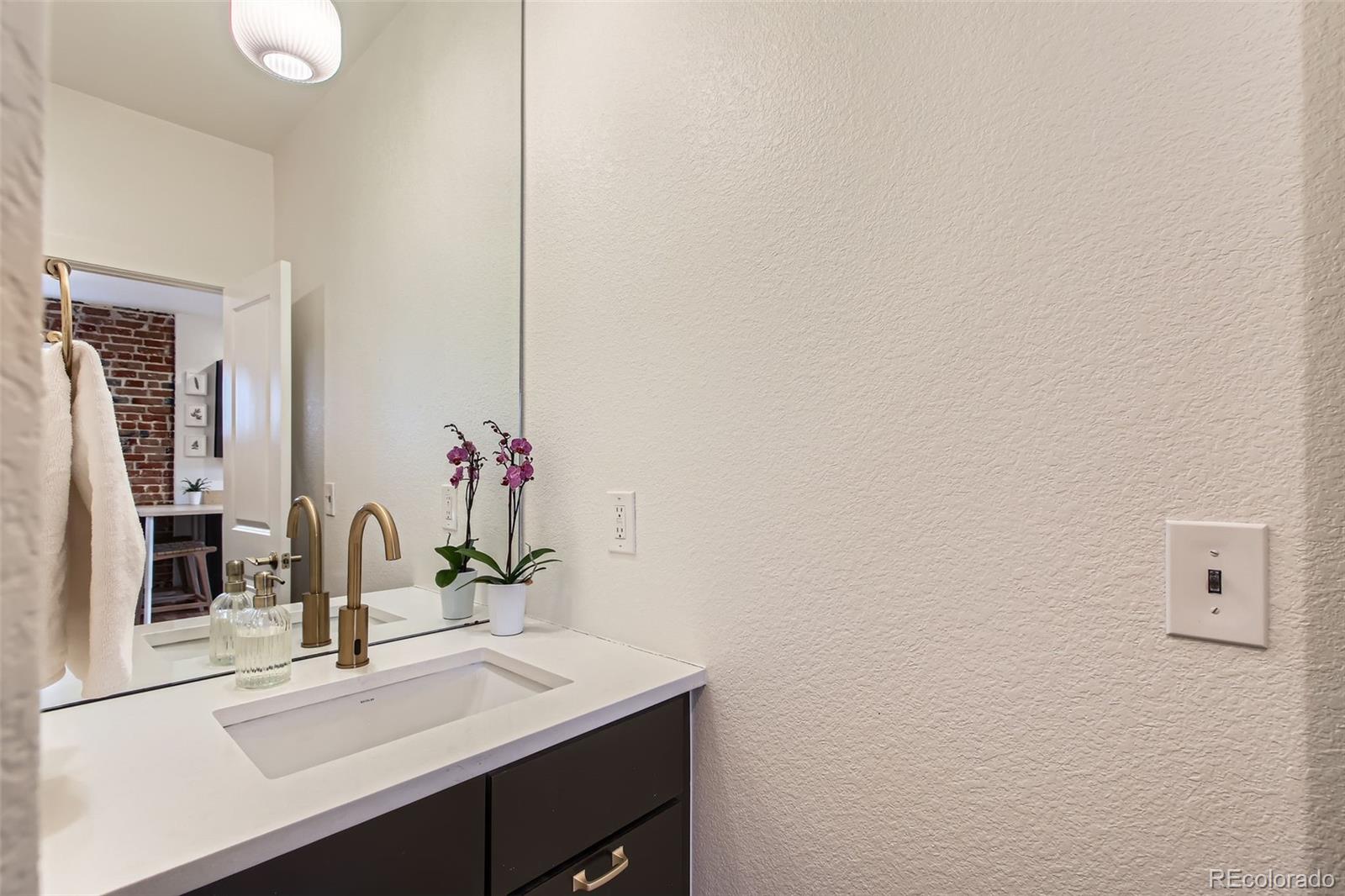MLS Image #14 for 1217 e 26th avenue,denver, Colorado