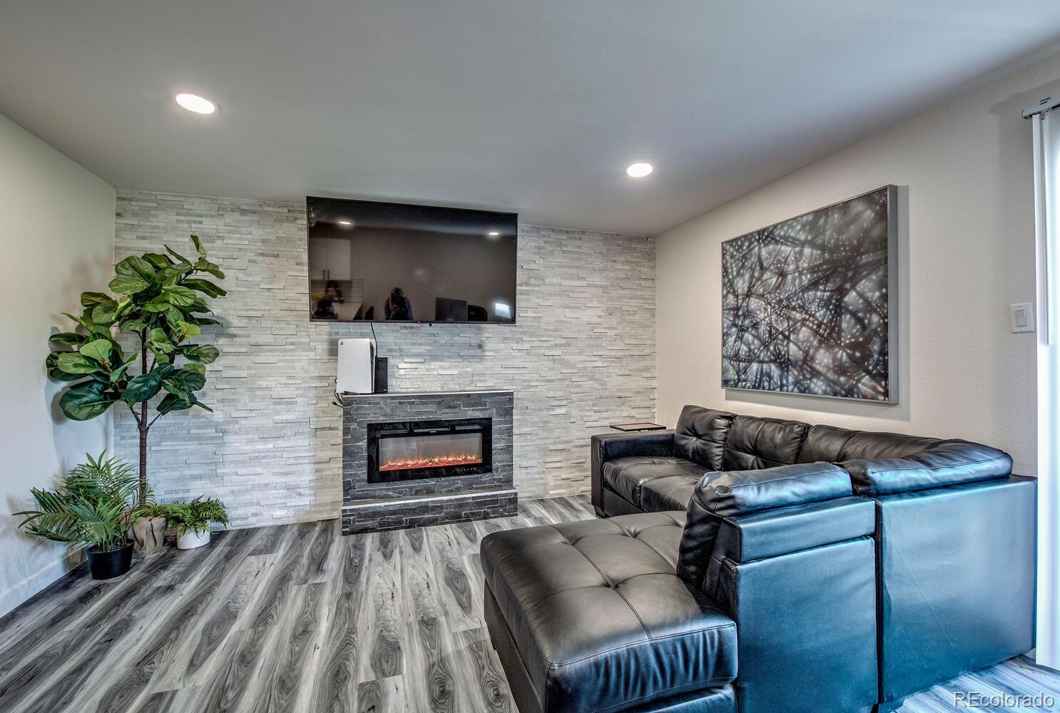 MLS Image #1 for 675  straight creek drive,dillon, Colorado