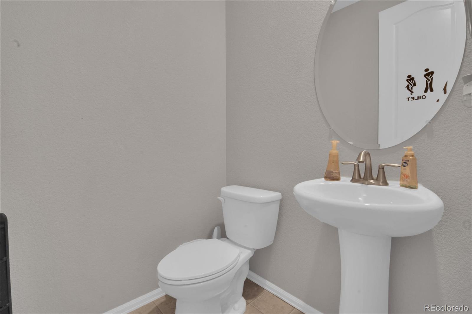 MLS Image #26 for 16048  elizabeth street,thornton, Colorado