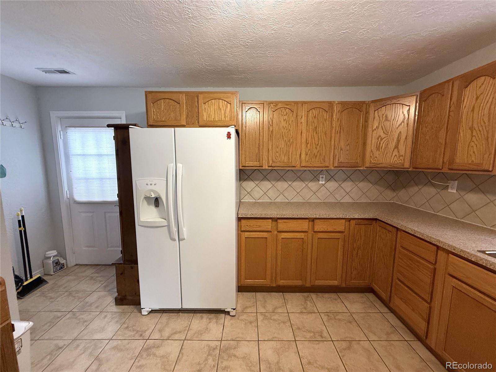 MLS Image #11 for 1190  5th street,limon, Colorado