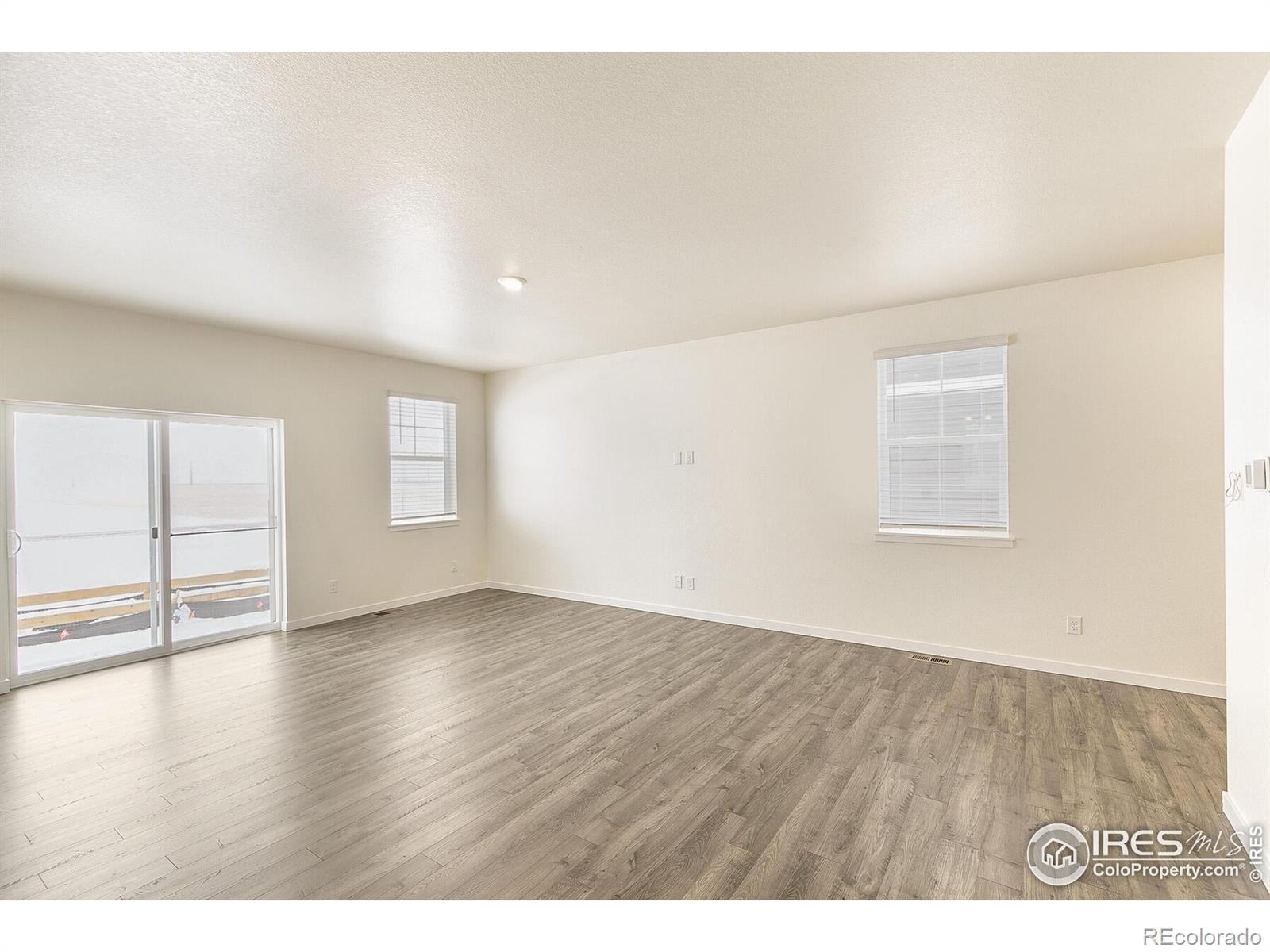 MLS Image #6 for 816  leeward street,lochbuie, Colorado