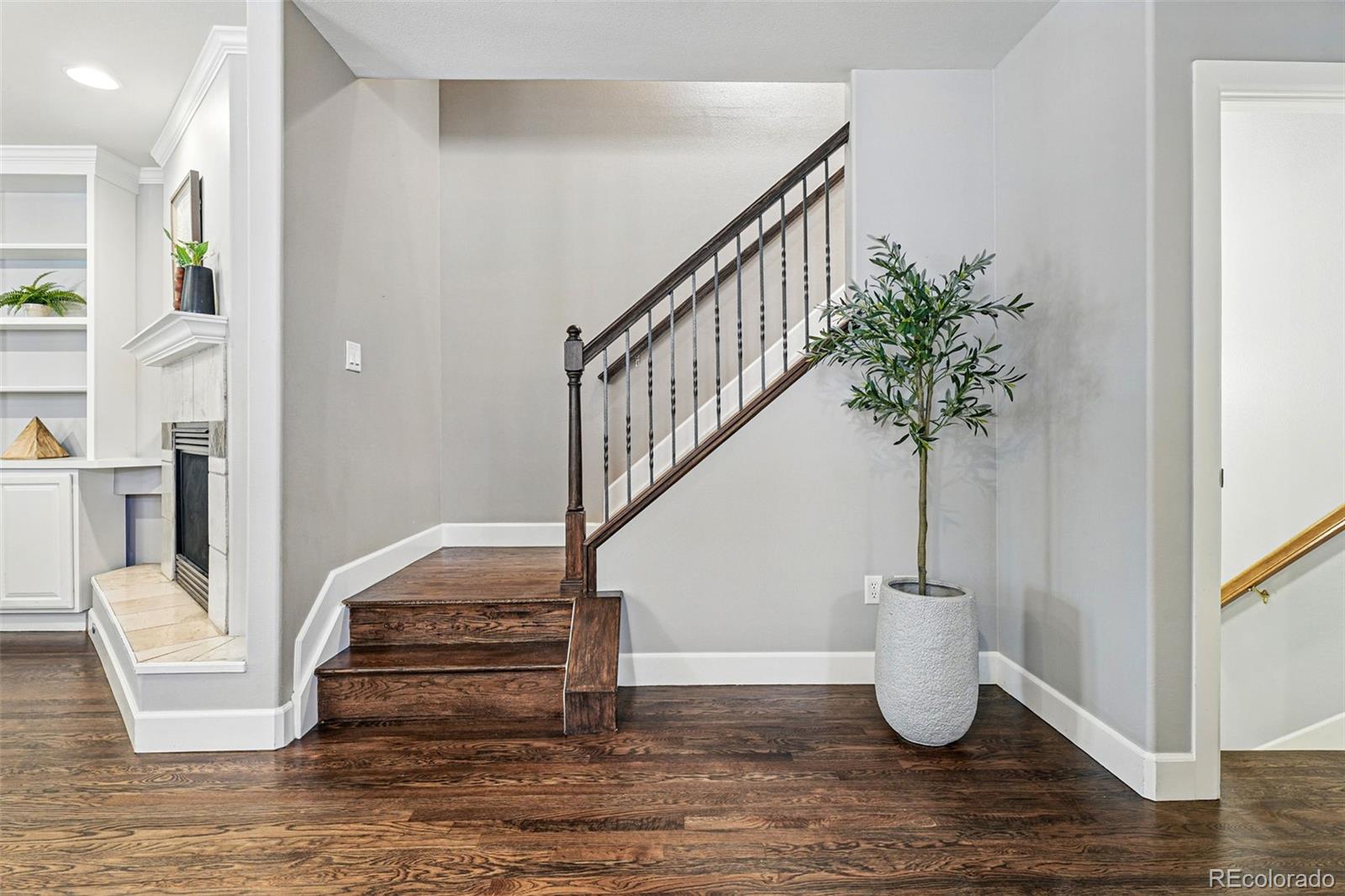 MLS Image #12 for 557 s clarkson street,denver, Colorado