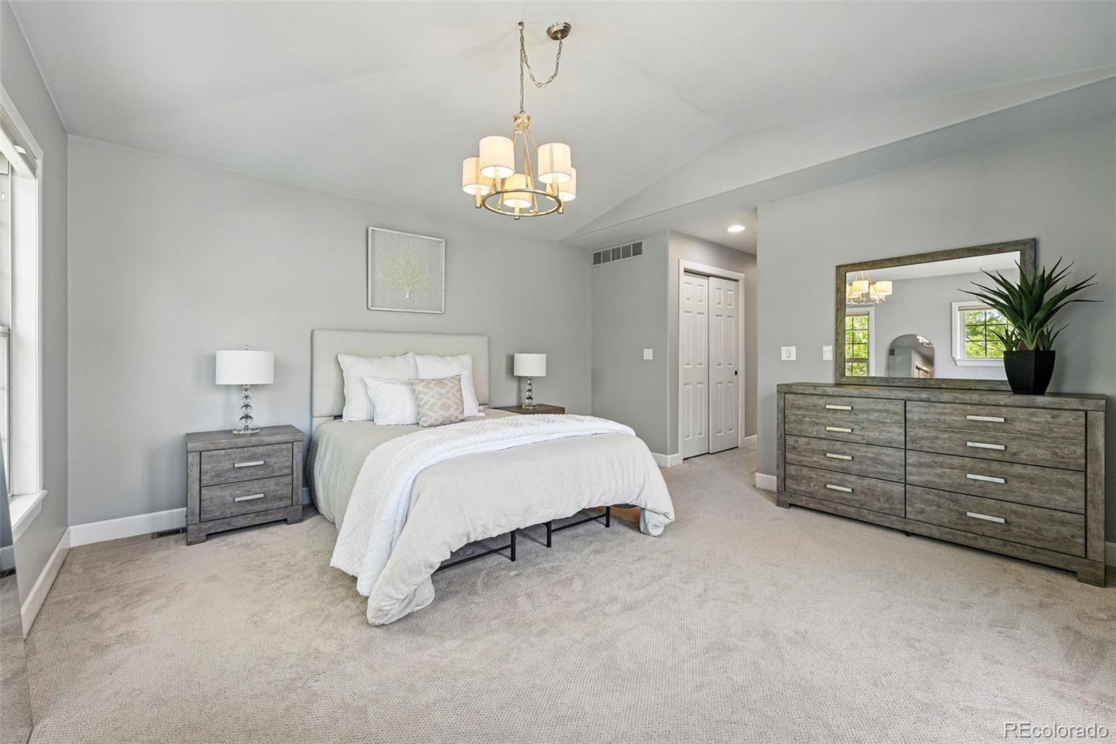 MLS Image #3 for 557 s clarkson street,denver, Colorado