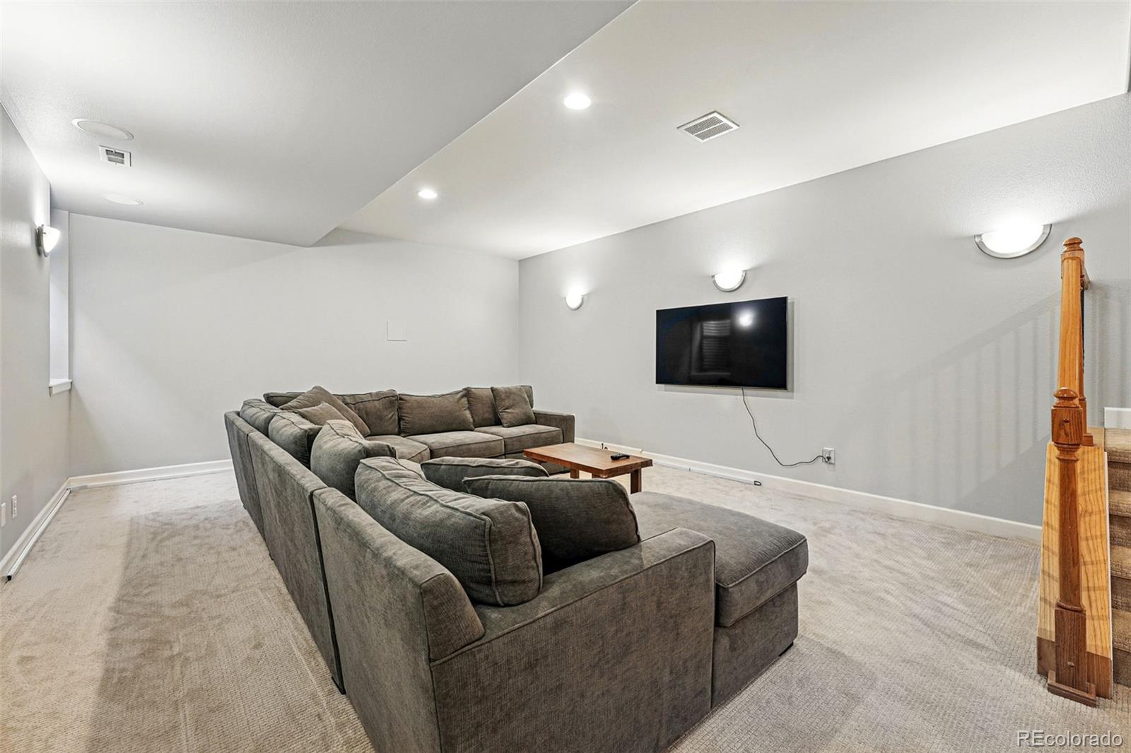 MLS Image #37 for 557 s clarkson street,denver, Colorado