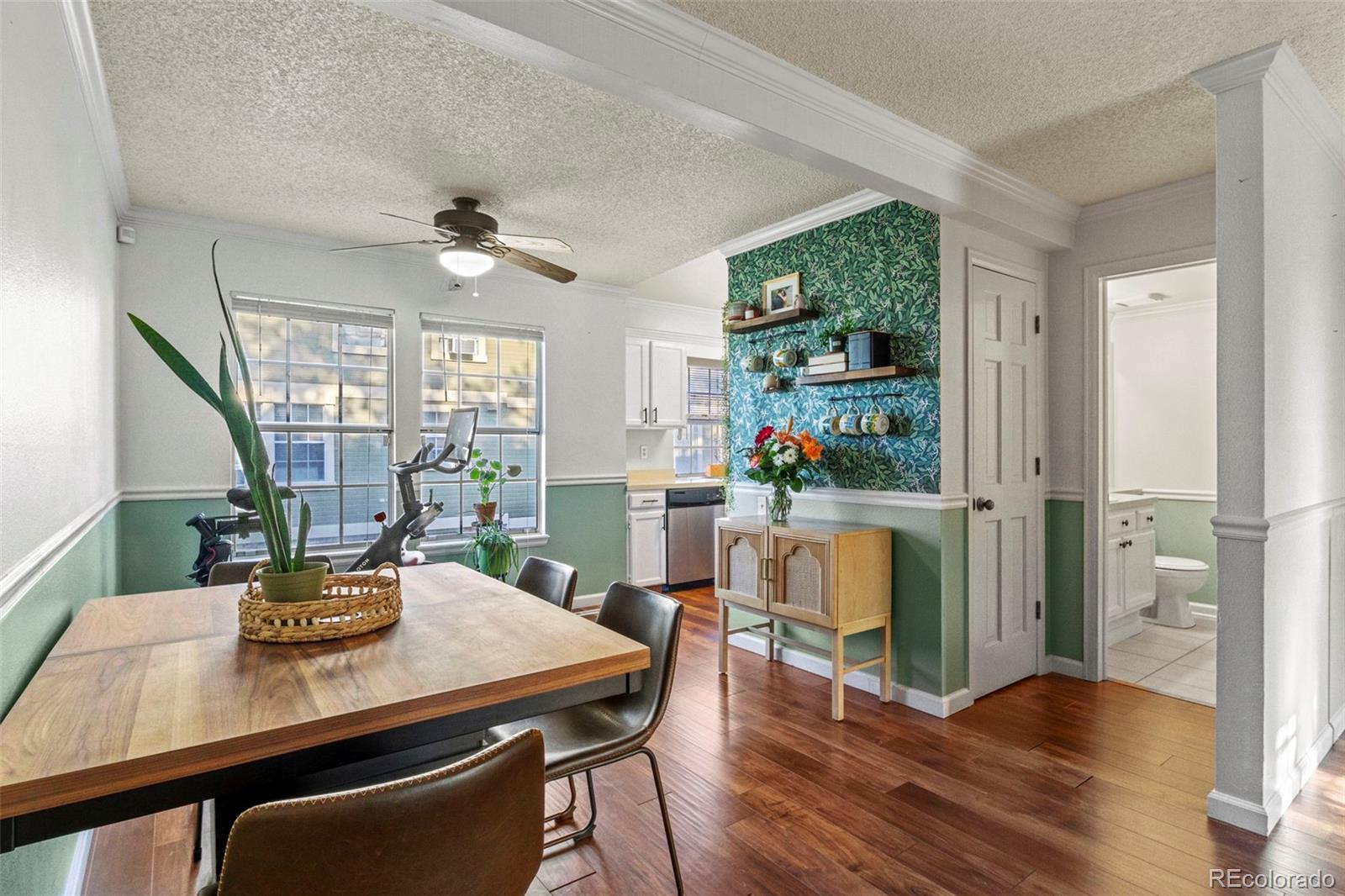 MLS Image #10 for 1907 s helena street,aurora, Colorado