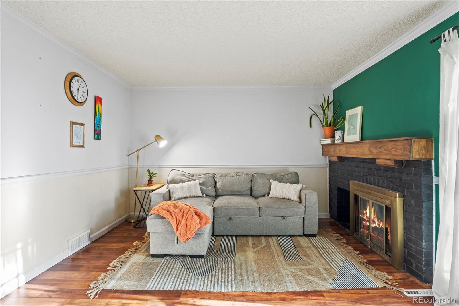 MLS Image #5 for 1907 s helena street,aurora, Colorado