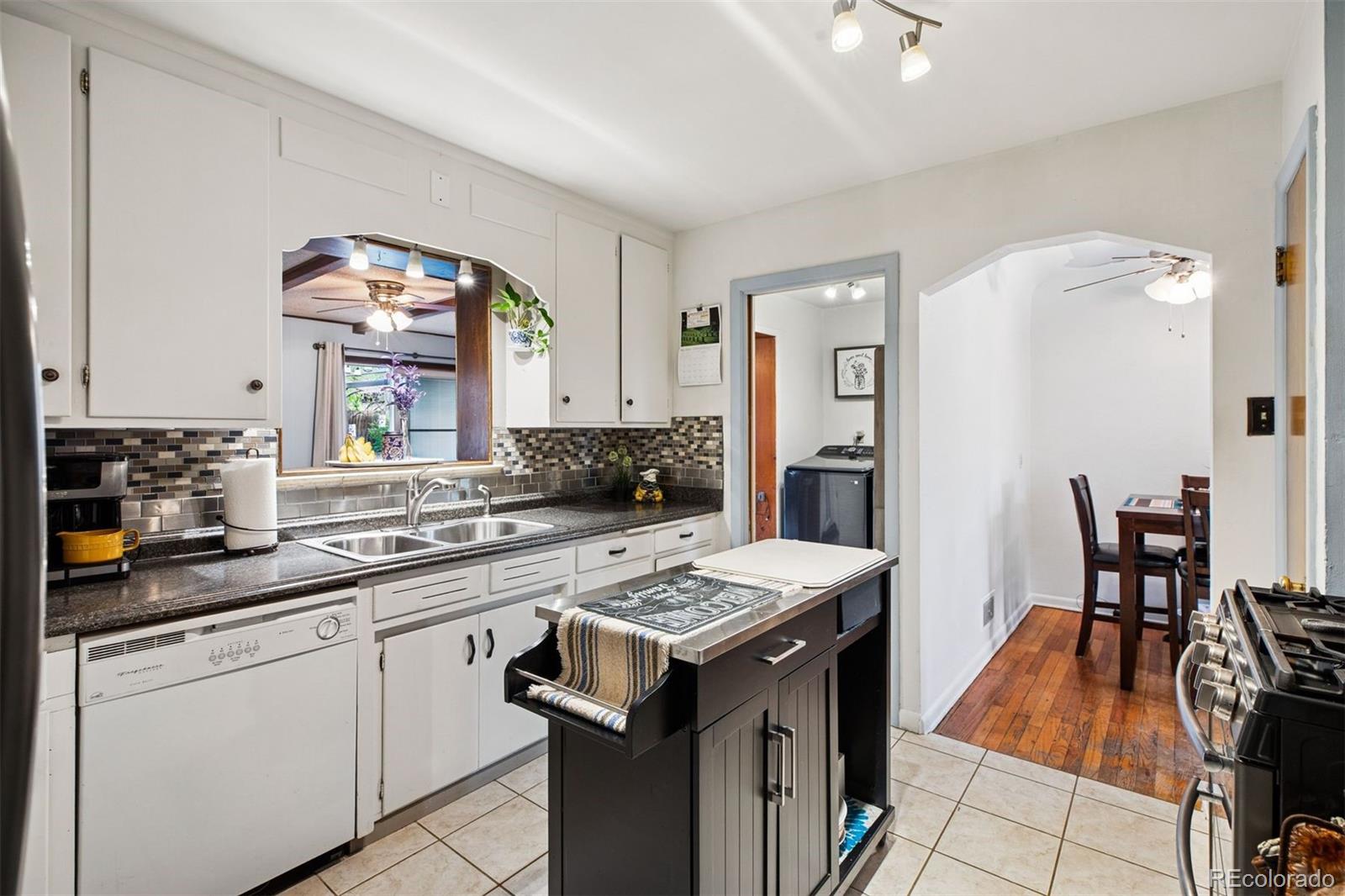 MLS Image #12 for 6390 w 47th avenue,wheat ridge, Colorado