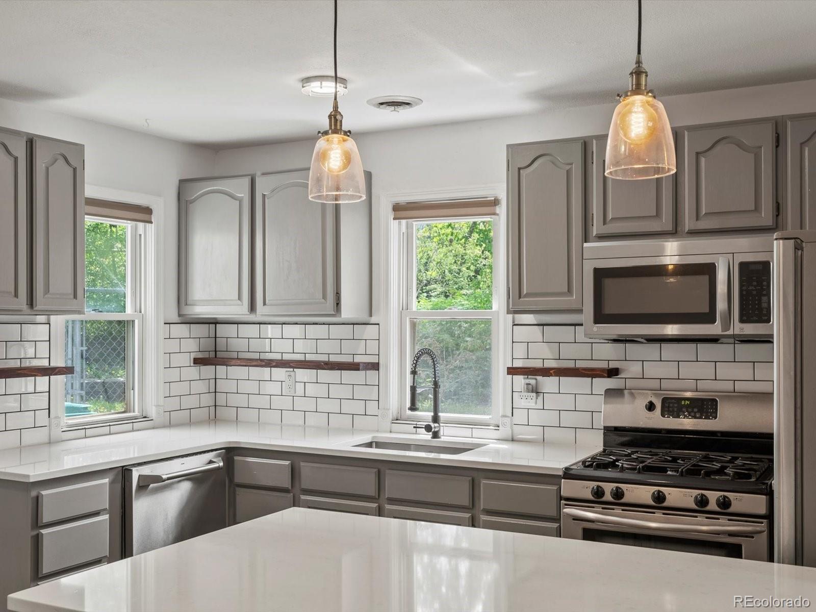 MLS Image #17 for 1580  youngfield street,lakewood, Colorado