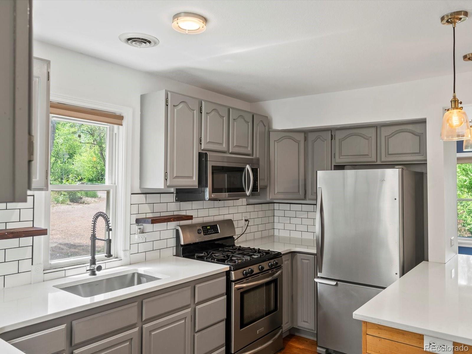 MLS Image #18 for 1580  youngfield street,lakewood, Colorado
