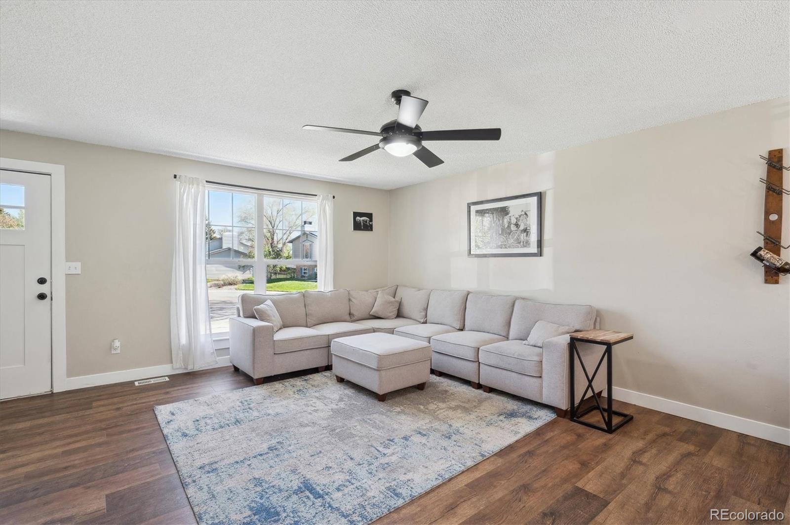 MLS Image #3 for 8004 s field street,littleton, Colorado