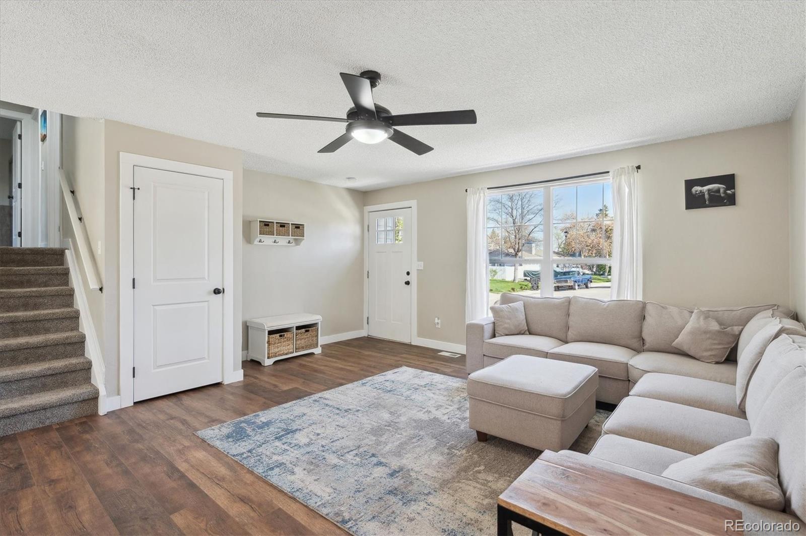 MLS Image #4 for 8004 s field street,littleton, Colorado