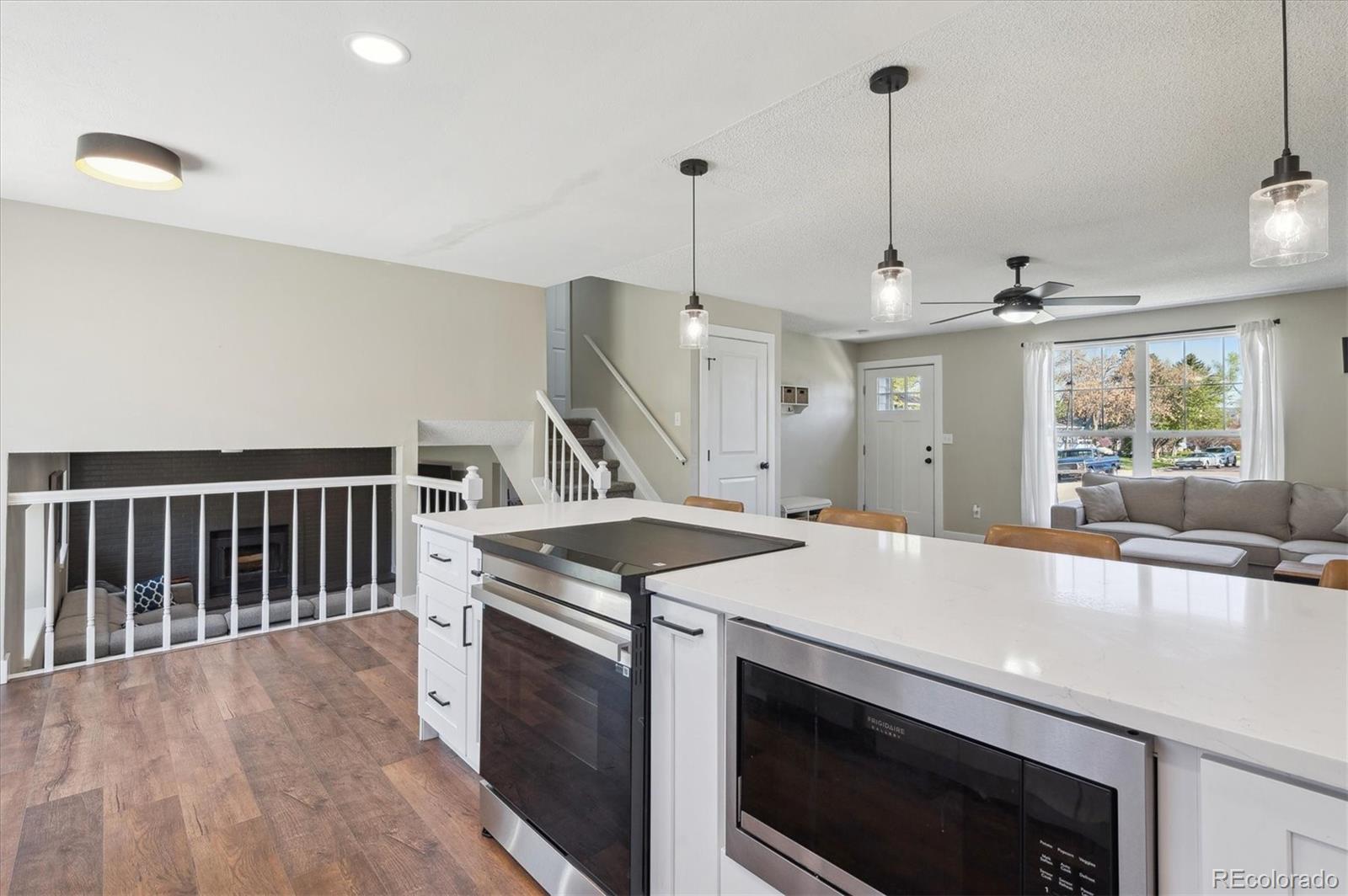 MLS Image #8 for 8004 s field street,littleton, Colorado