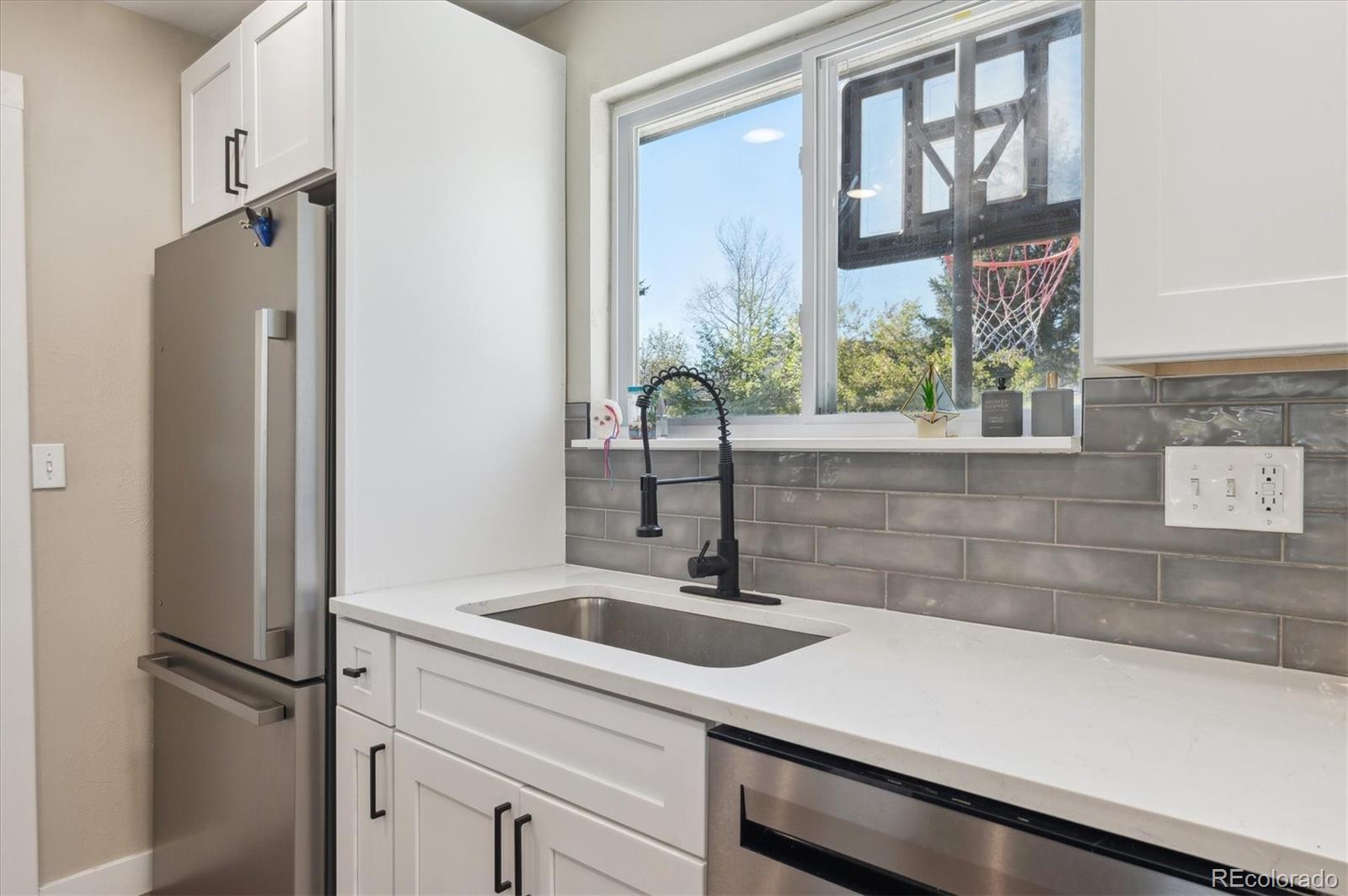 MLS Image #9 for 8004 s field street,littleton, Colorado