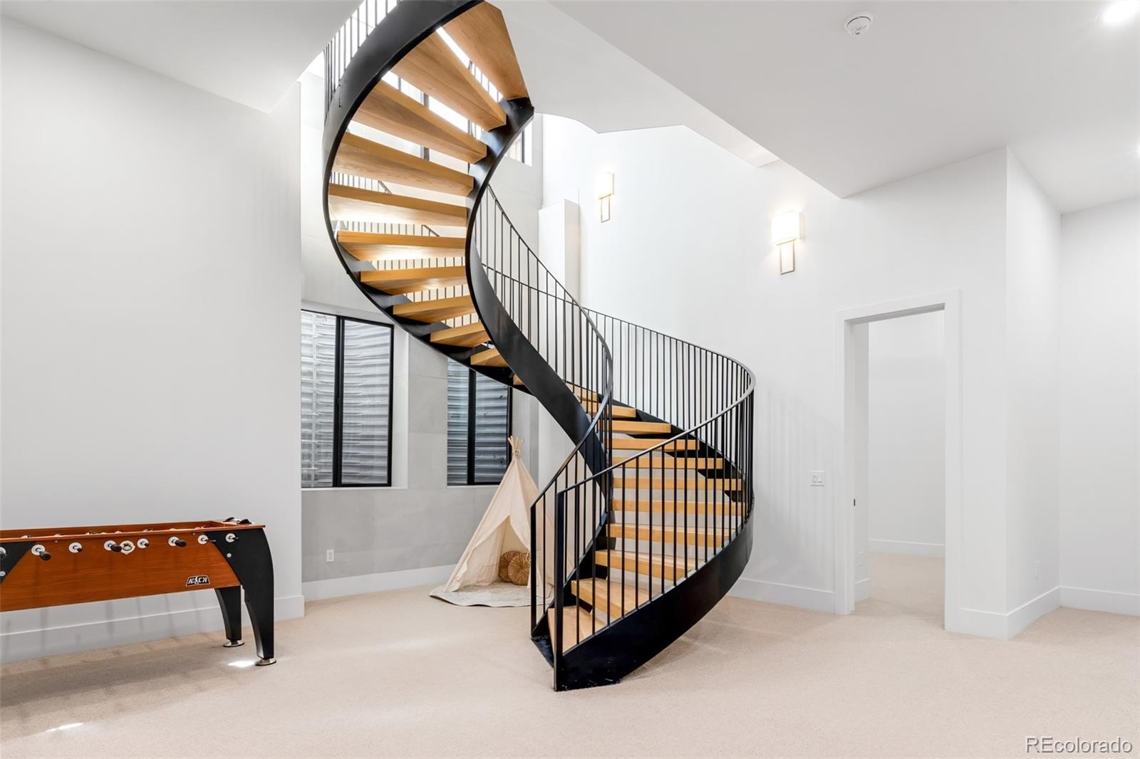 MLS Image #29 for 754 s york street,denver, Colorado