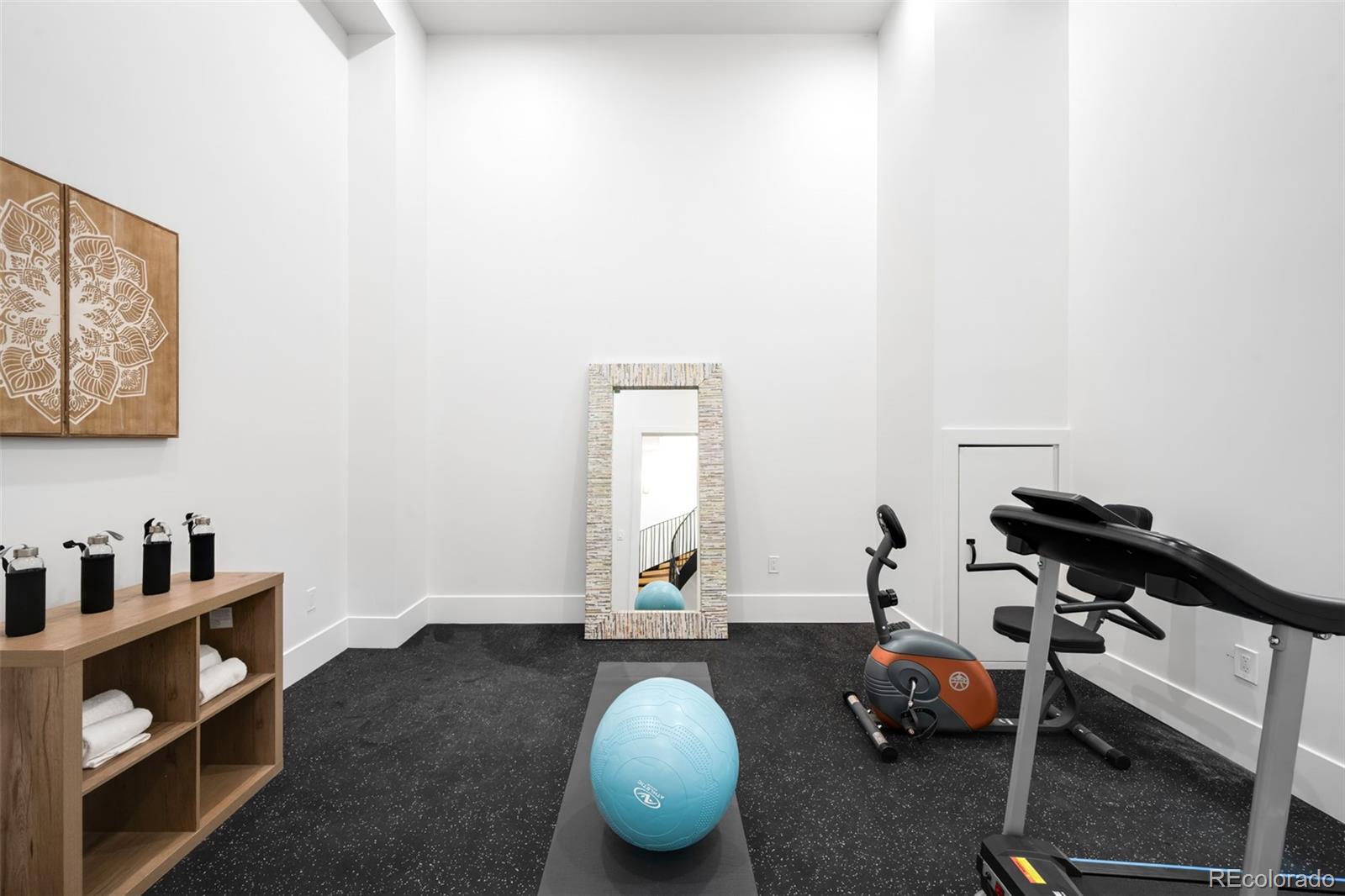 MLS Image #34 for 754 s york street,denver, Colorado