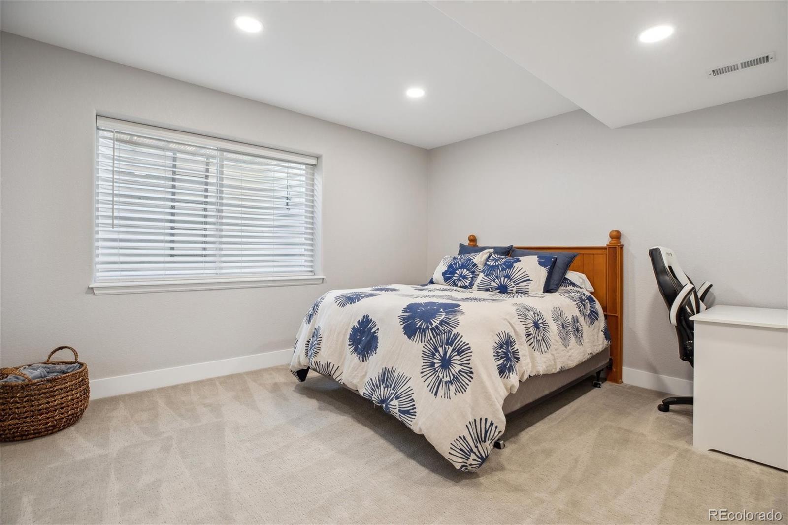 MLS Image #24 for 4763  laurelglen lane,highlands ranch, Colorado