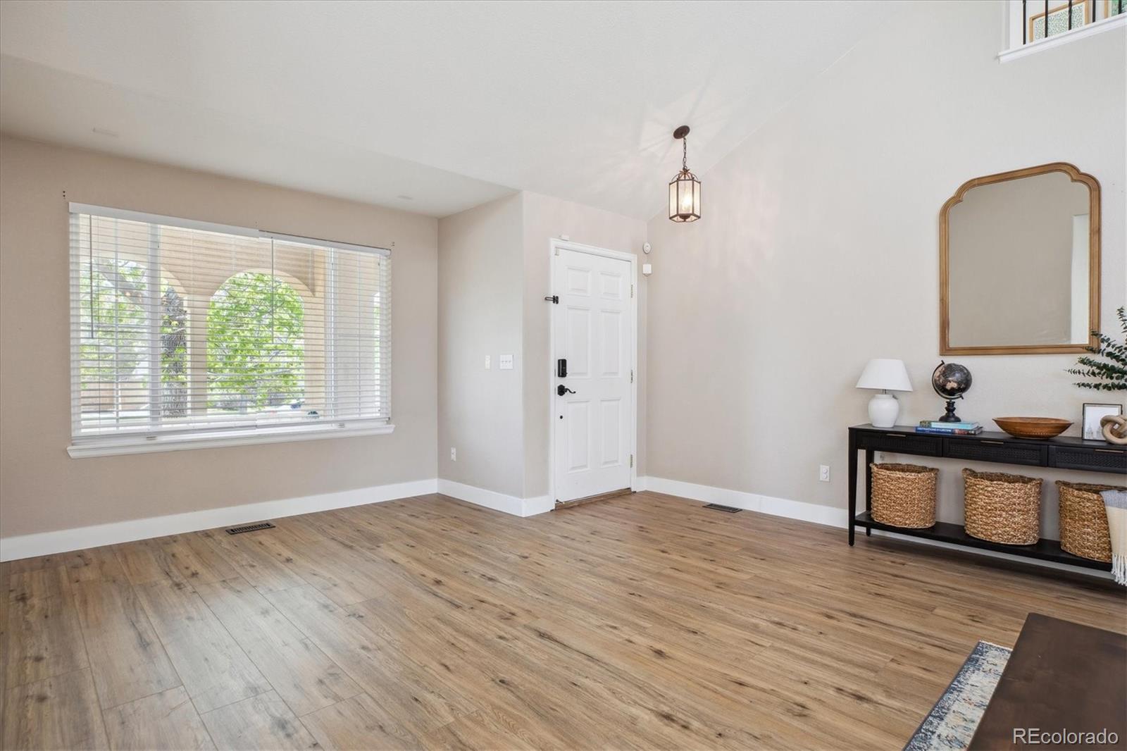 MLS Image #4 for 4763  laurelglen lane,highlands ranch, Colorado