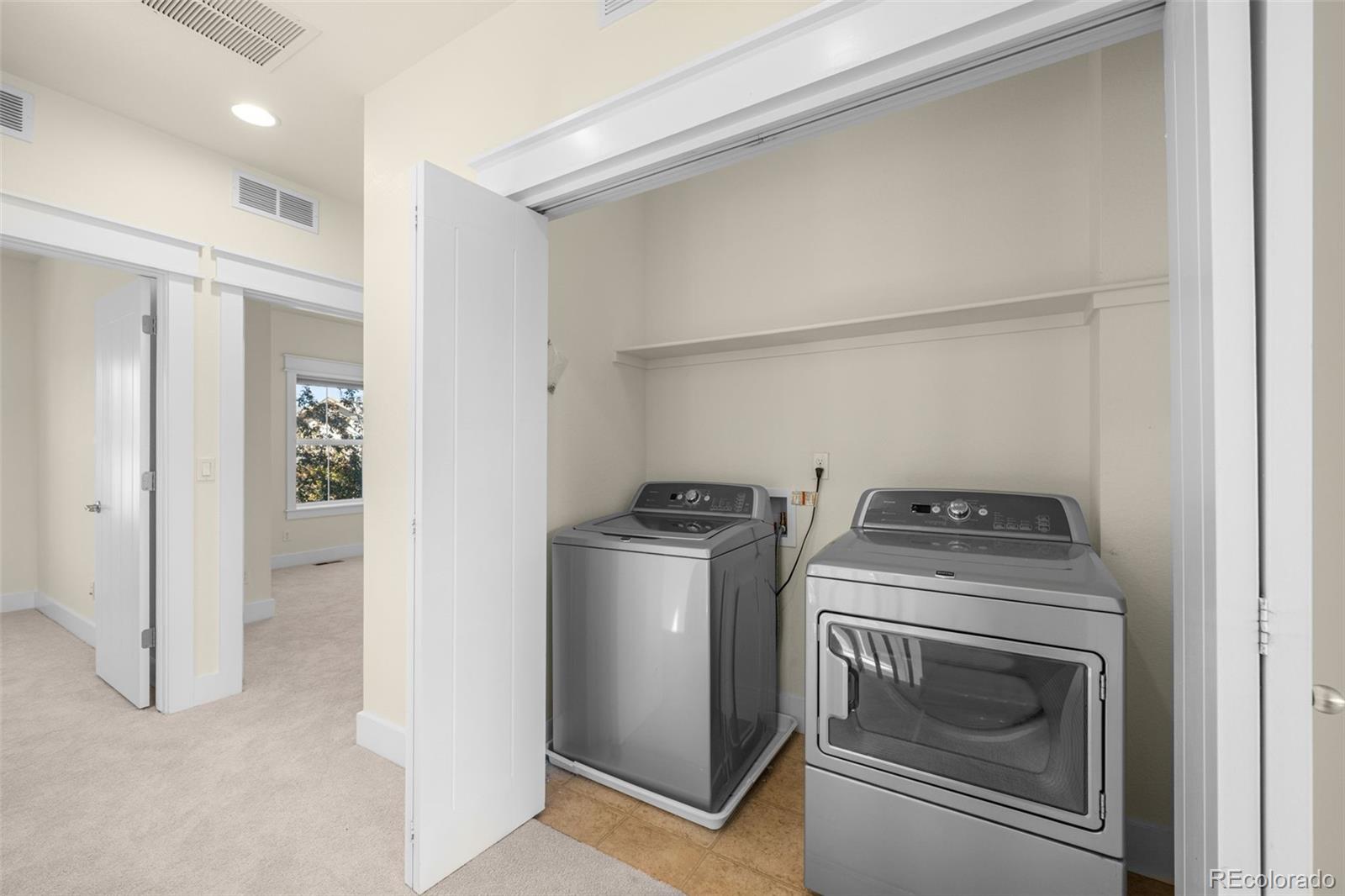 MLS Image #18 for 10822 e 28th place,denver, Colorado
