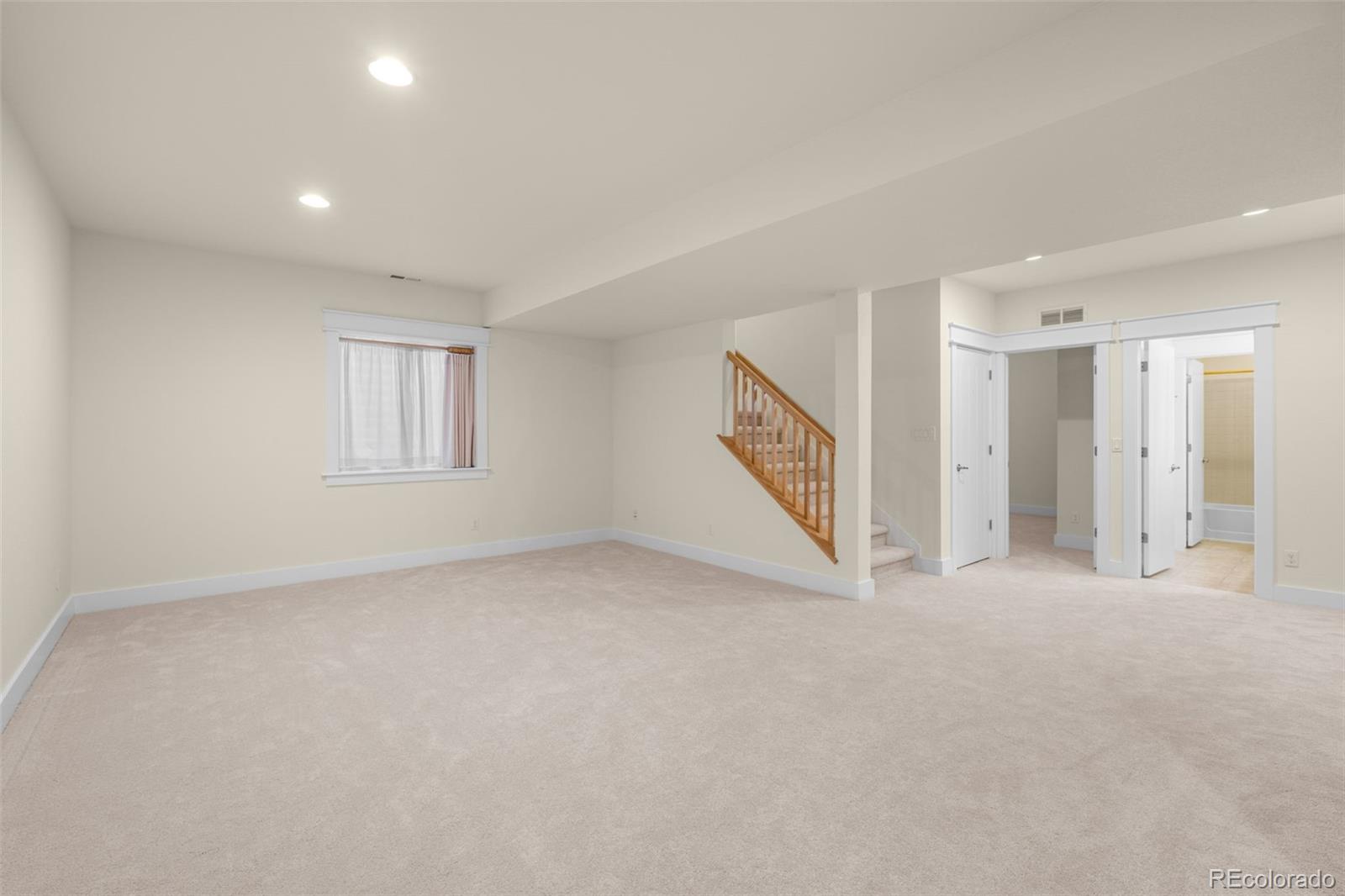 MLS Image #28 for 10822 e 28th place,denver, Colorado