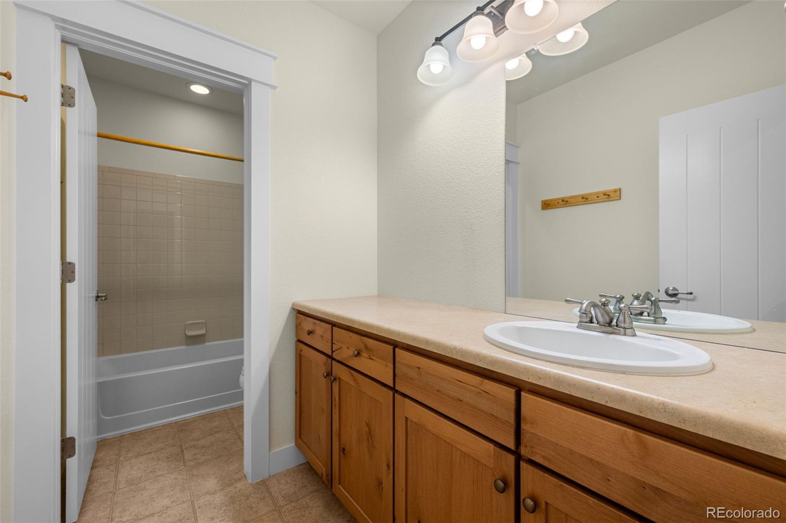 MLS Image #30 for 10822 e 28th place,denver, Colorado