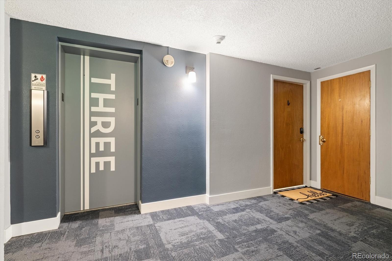 MLS Image #5 for 1233 n ogden street,denver, Colorado