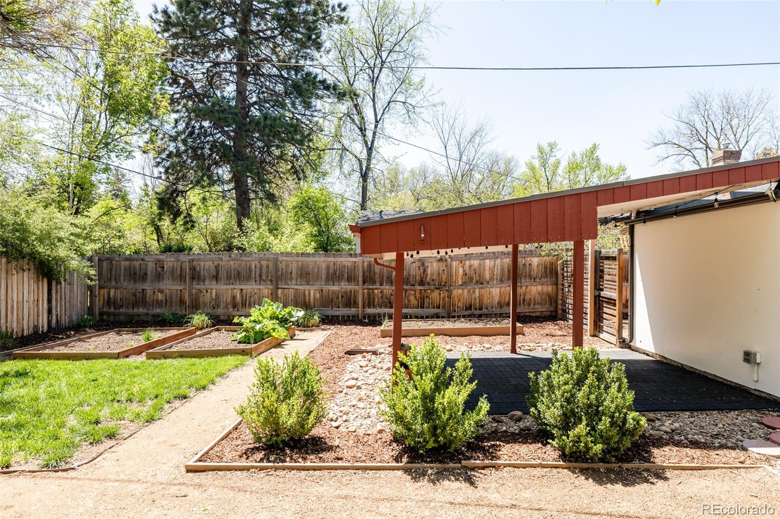 MLS Image #9 for 650  kearney street,denver, Colorado