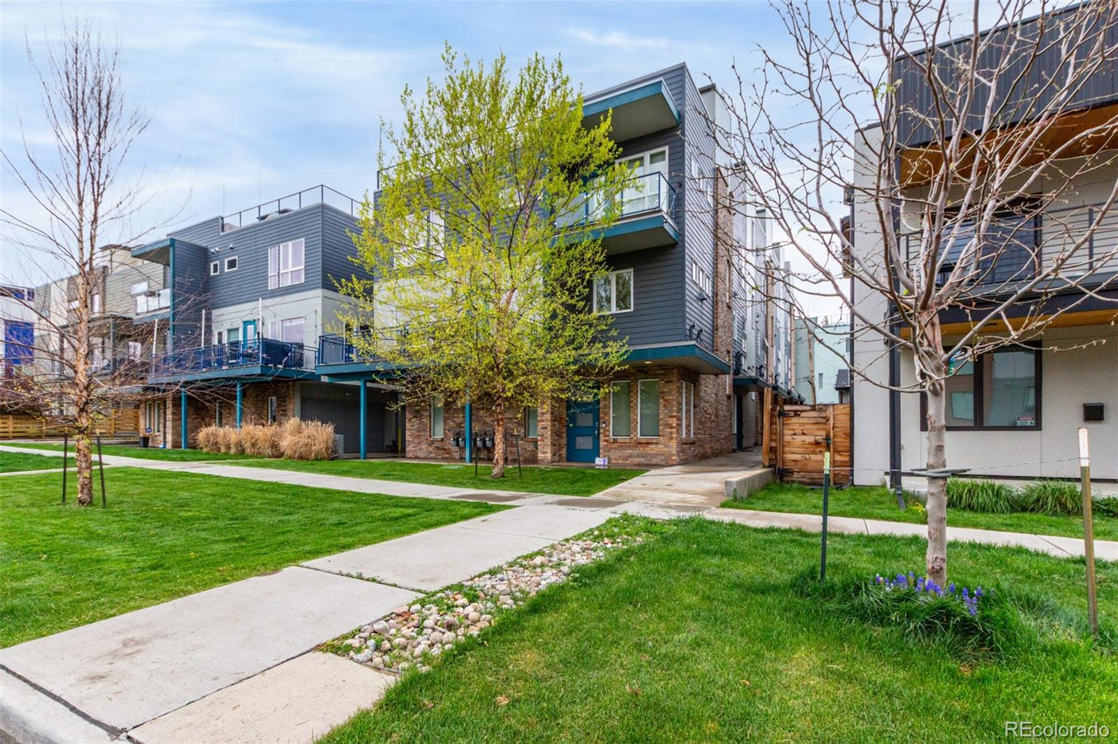 MLS Image #26 for 1941  hooker street,denver, Colorado