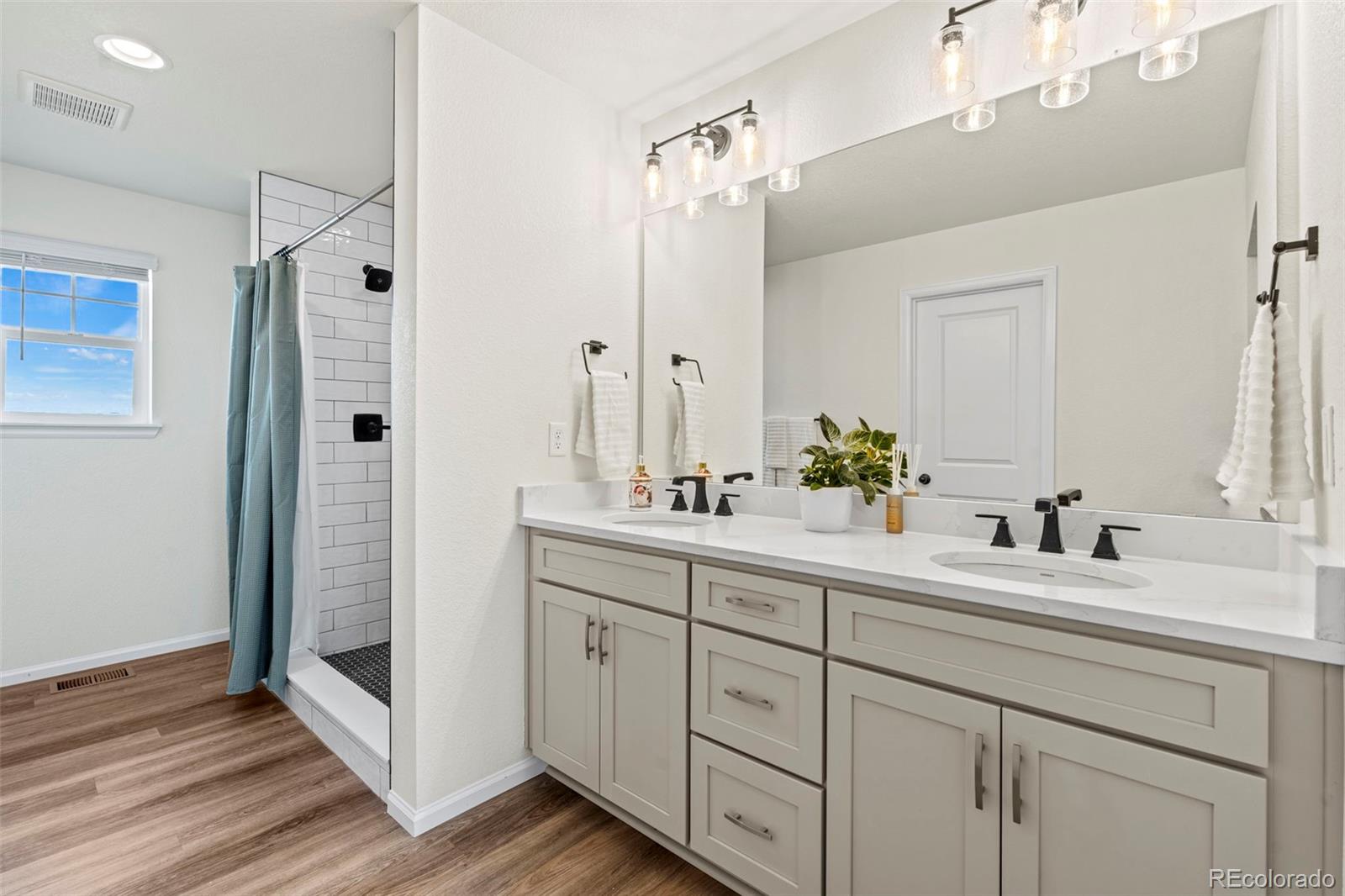 MLS Image #33 for 21 n edge cliff street,castle rock, Colorado