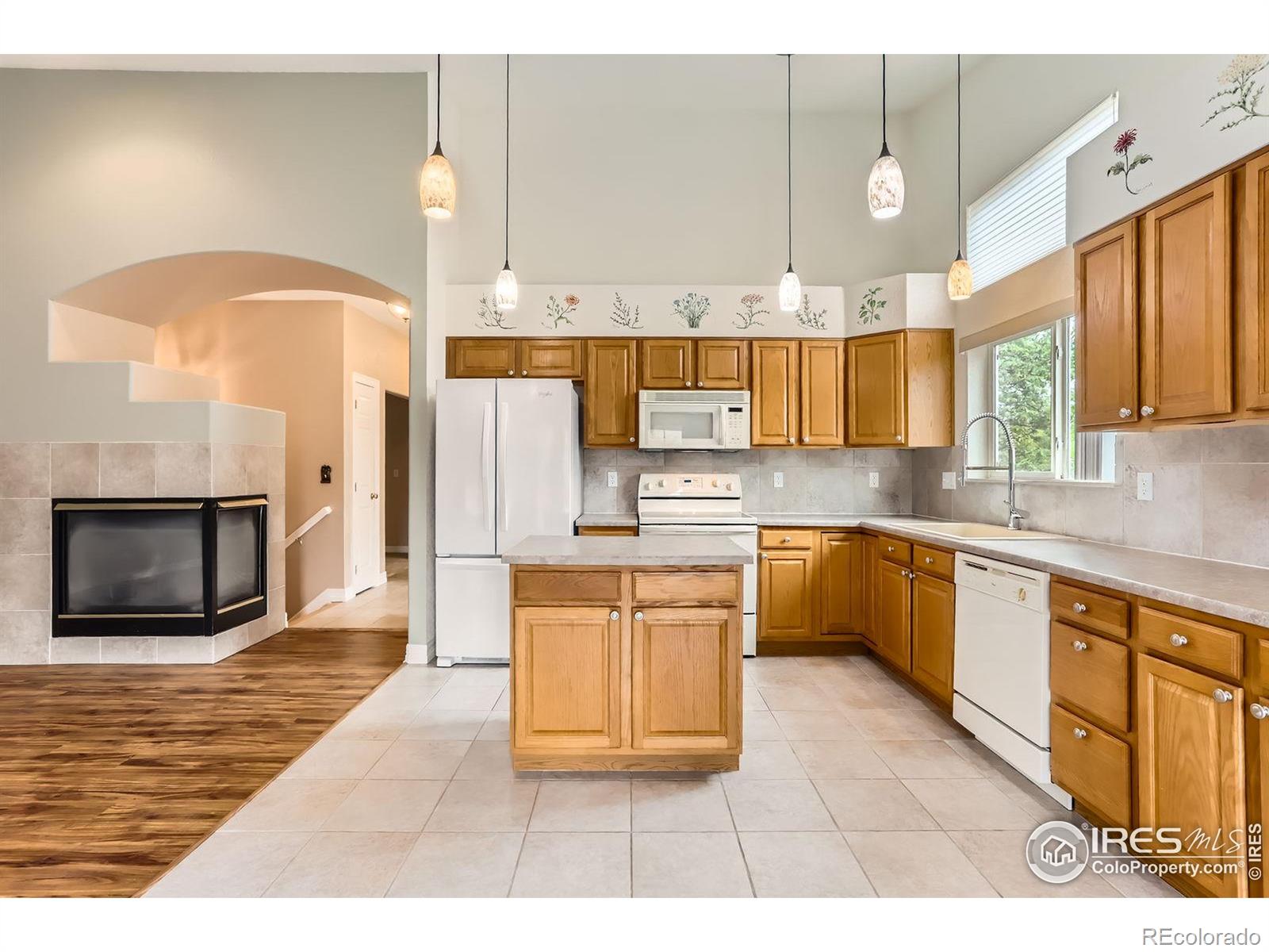 MLS Image #10 for 741  hallmark lane,longmont, Colorado