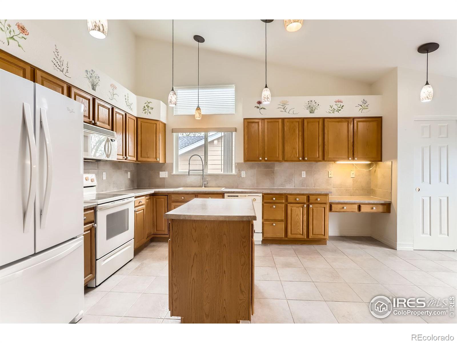 MLS Image #9 for 741  hallmark lane,longmont, Colorado