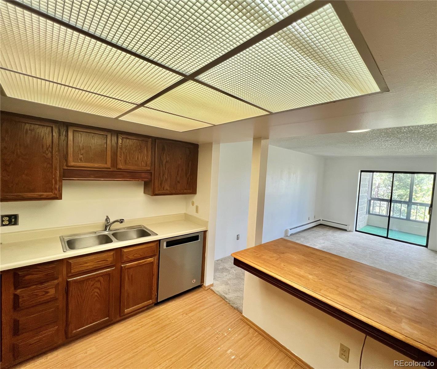 MLS Image #3 for 13992 e marina drive,aurora, Colorado