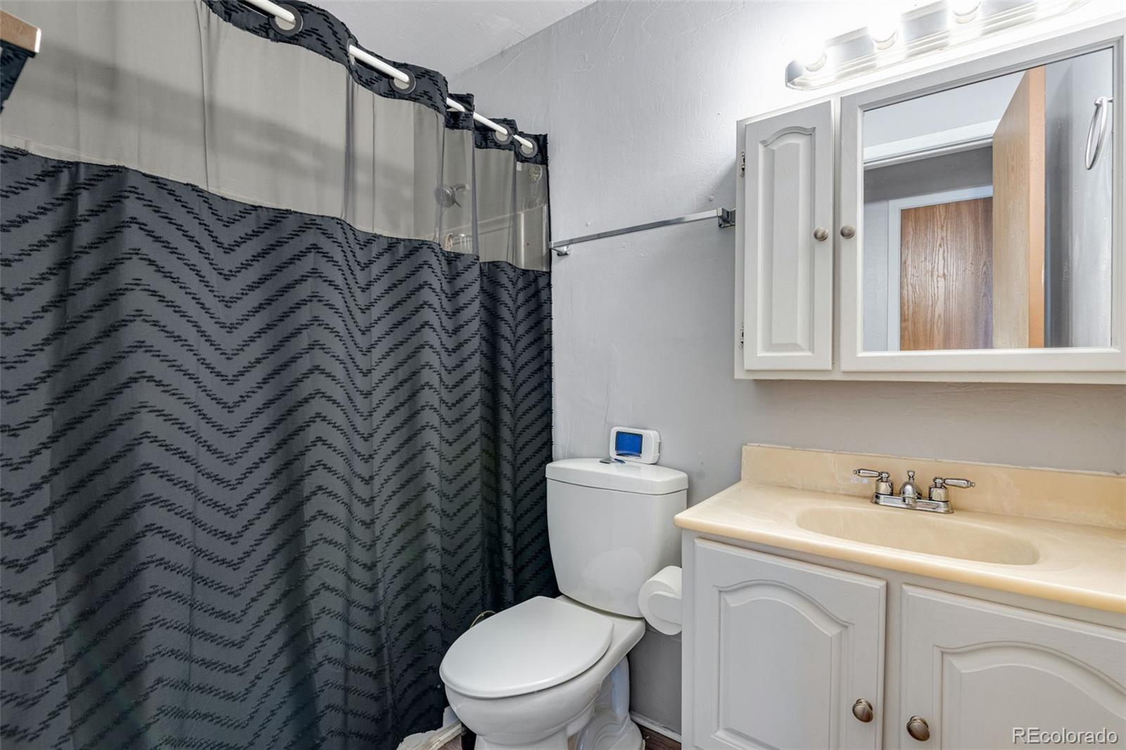 MLS Image #13 for 15628 e girard place,aurora, Colorado