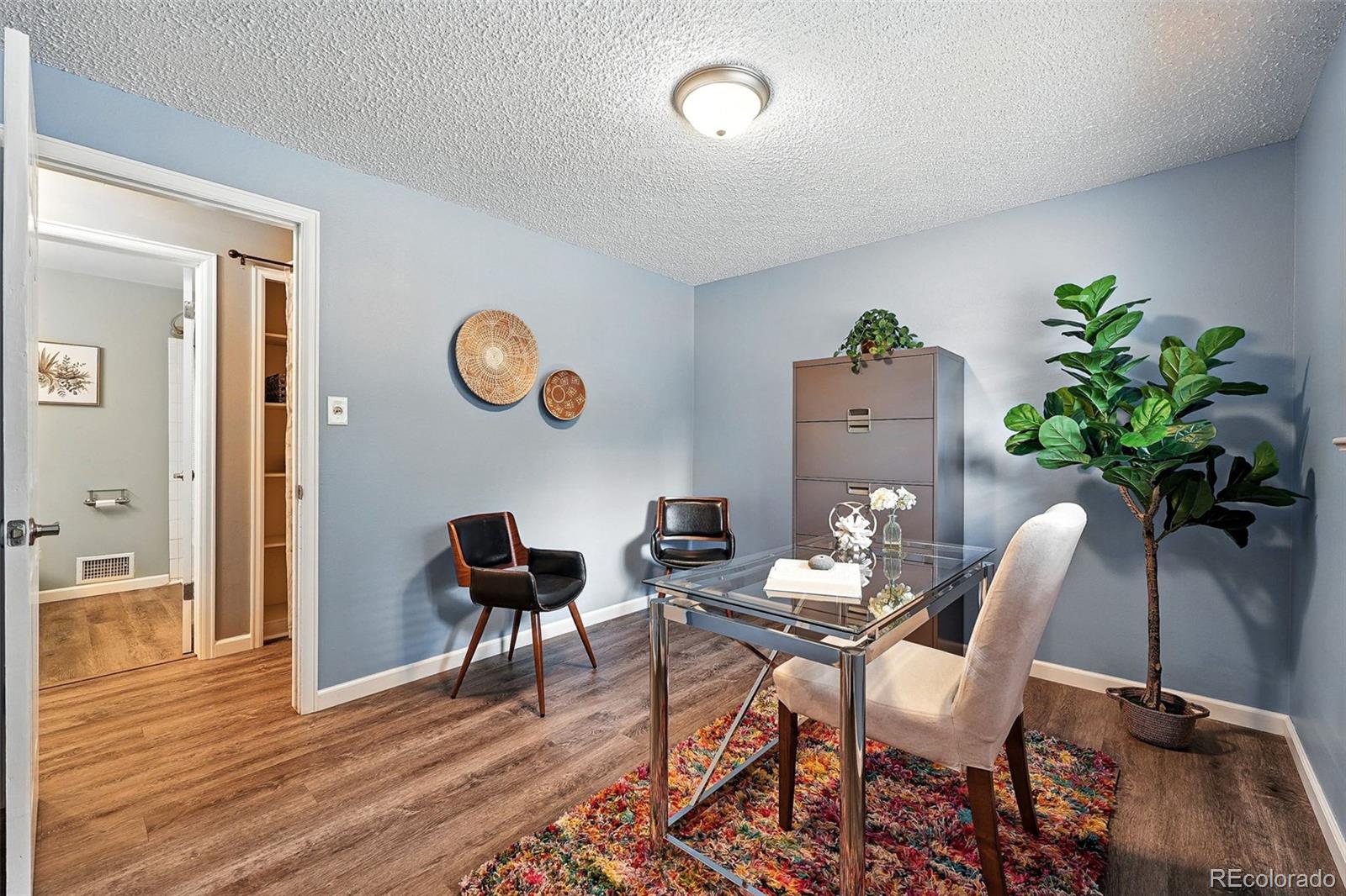 MLS Image #18 for 3404 s clinton court,denver, Colorado