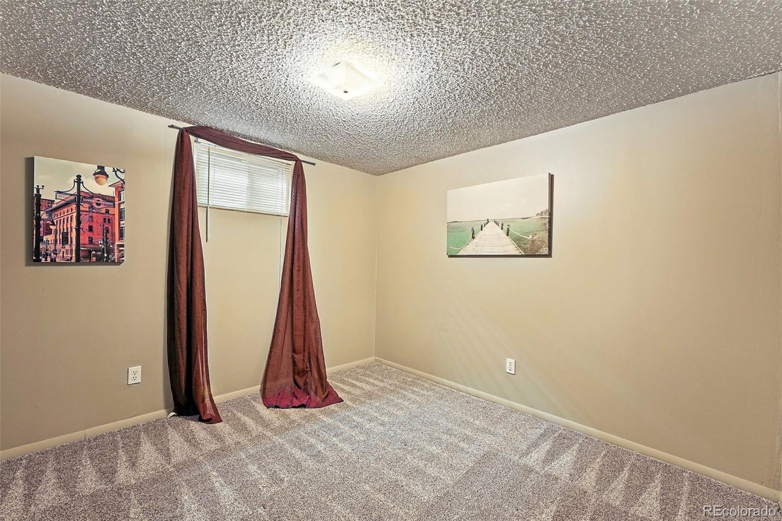 MLS Image #27 for 3404 s clinton court,denver, Colorado