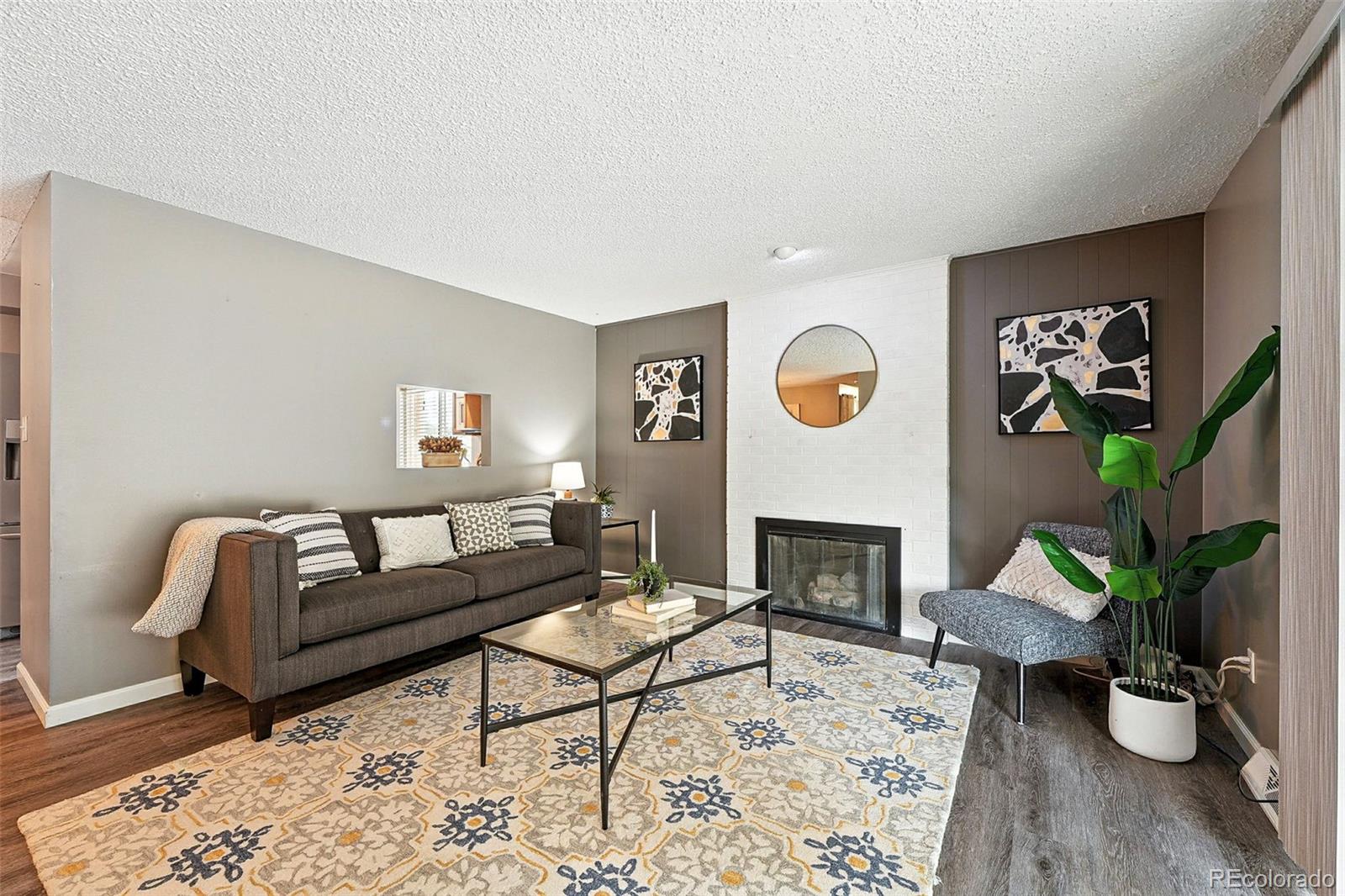 MLS Image #4 for 3404 s clinton court,denver, Colorado
