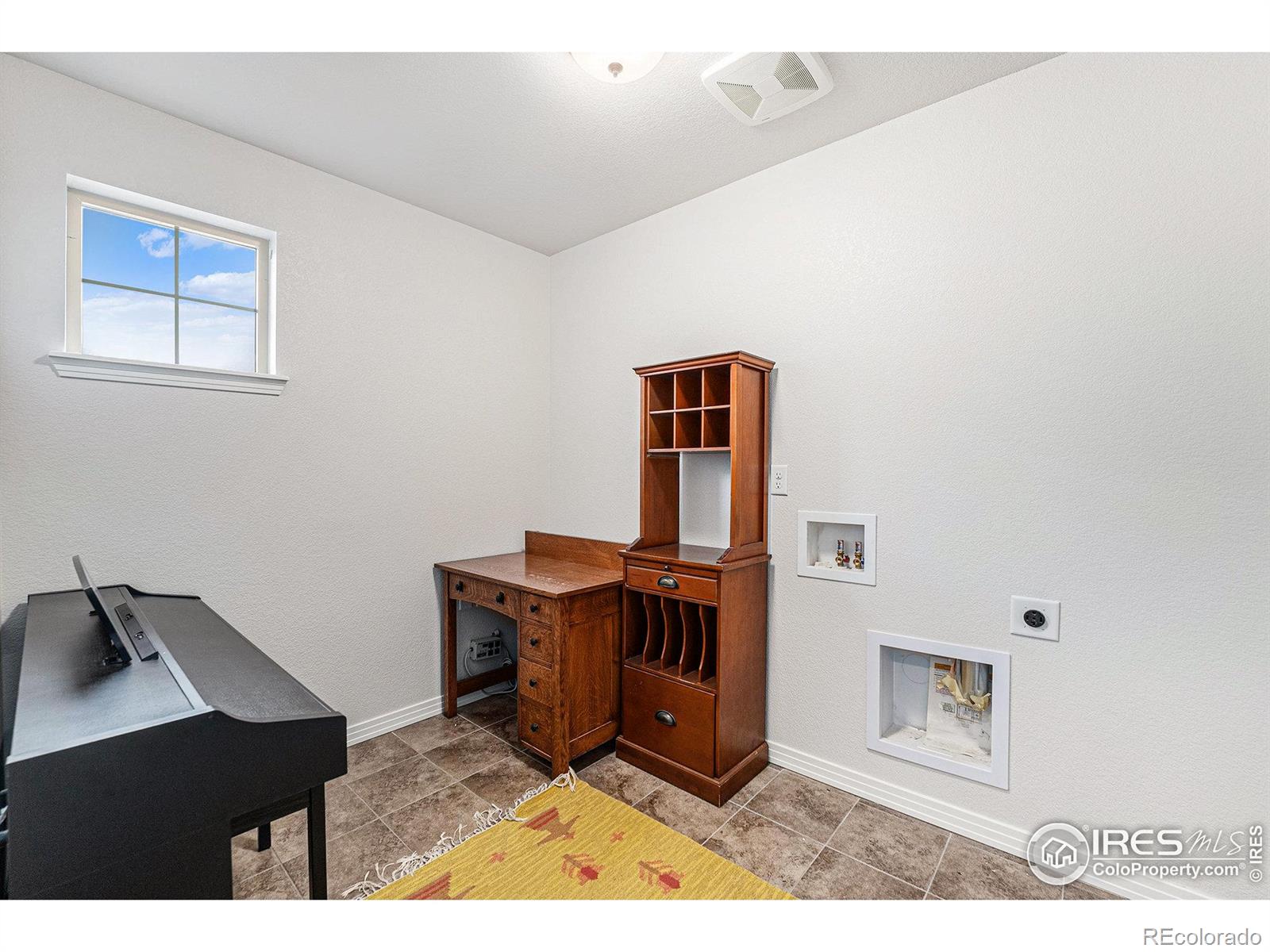 MLS Image #13 for 860  widgeon drive,longmont, Colorado