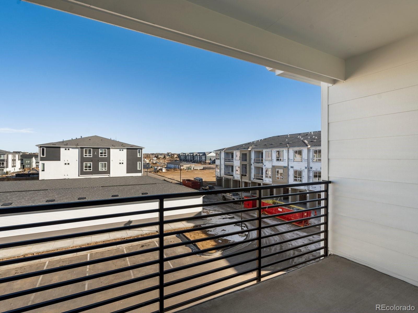 MLS Image #27 for 6153 n ceylon street,denver, Colorado