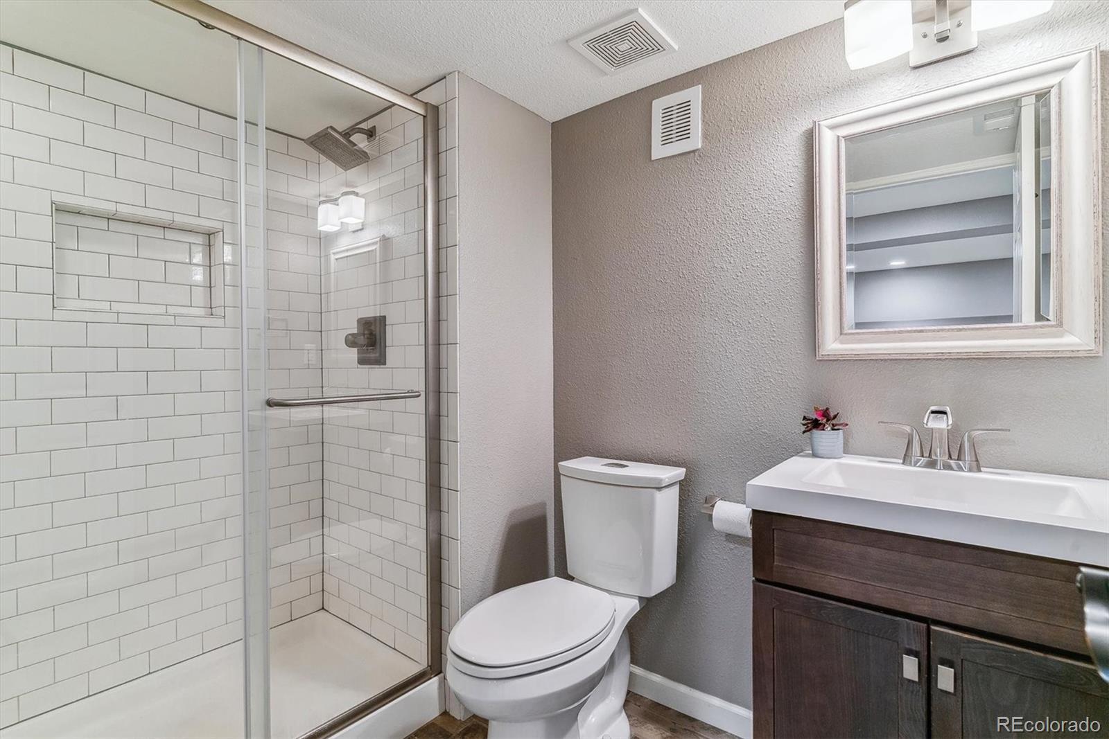 MLS Image #38 for 6918 e easter place,centennial, Colorado