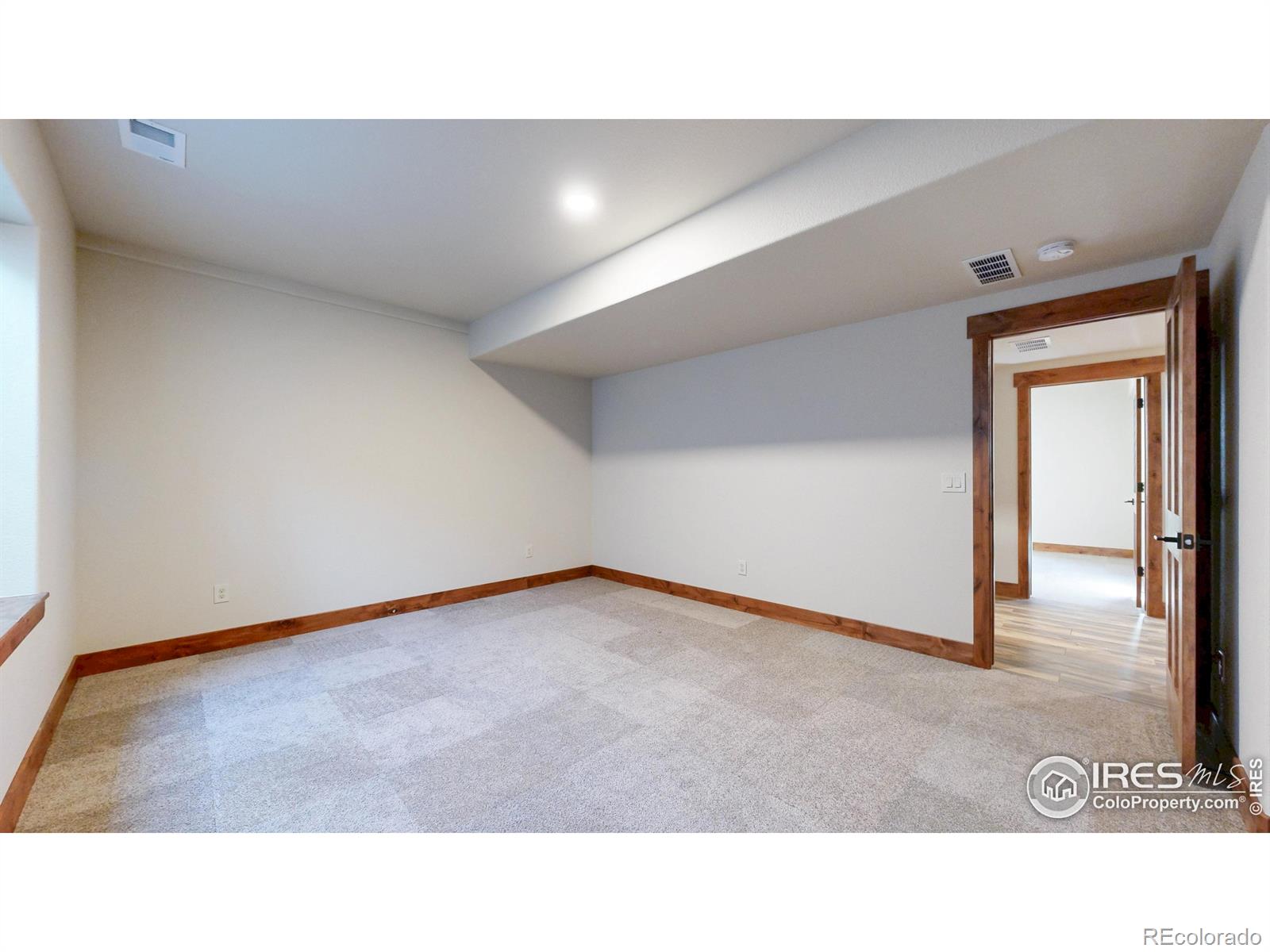 MLS Image #27 for 5398  centennial court,windsor, Colorado